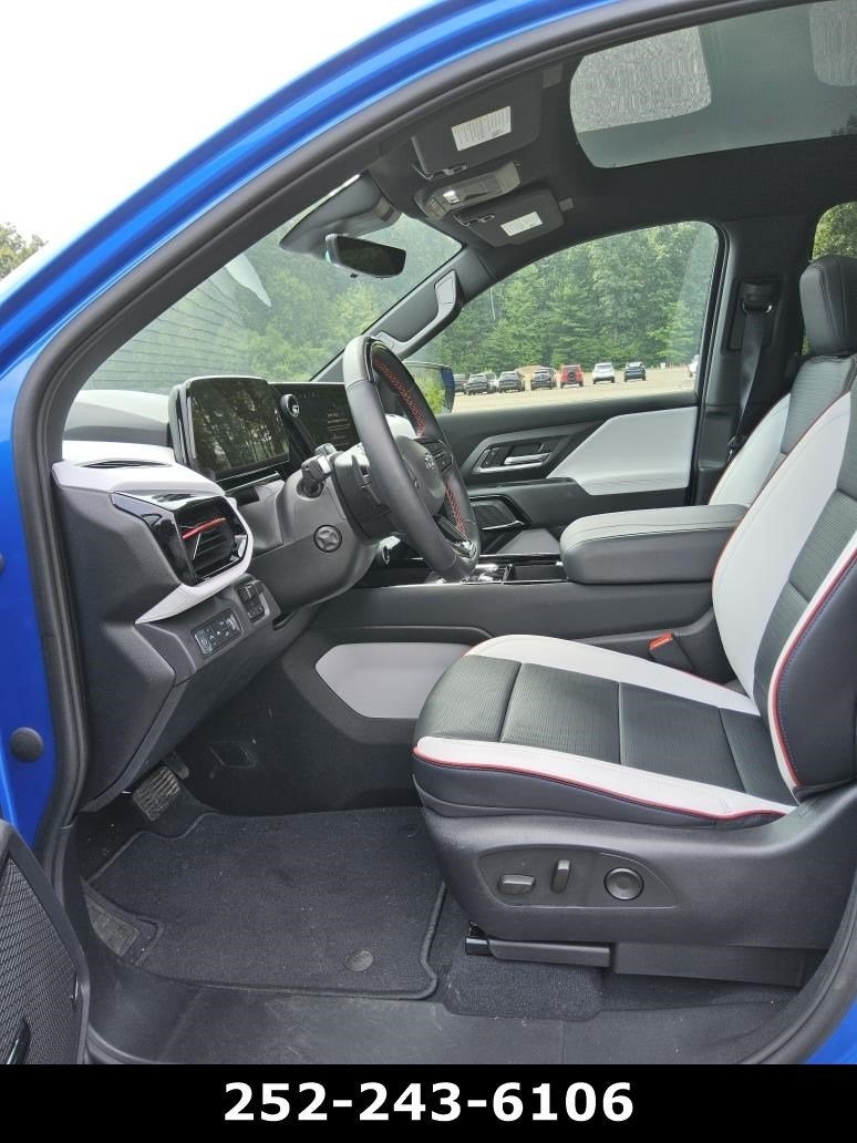 2025 Chevrolet Silverado EV RST - Max Range