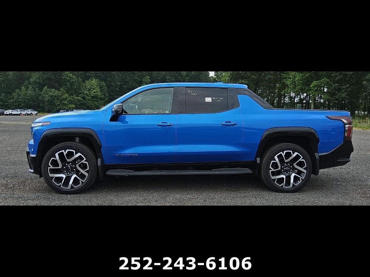 2025 Chevrolet Silverado EV RST - Max Range