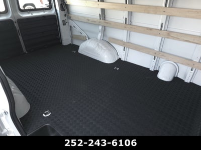 2025 Chevrolet Express Cargo WT
