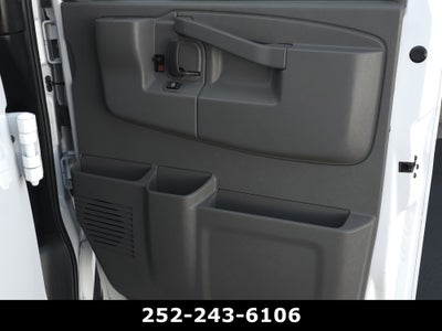 2025 Chevrolet Express Cargo WT