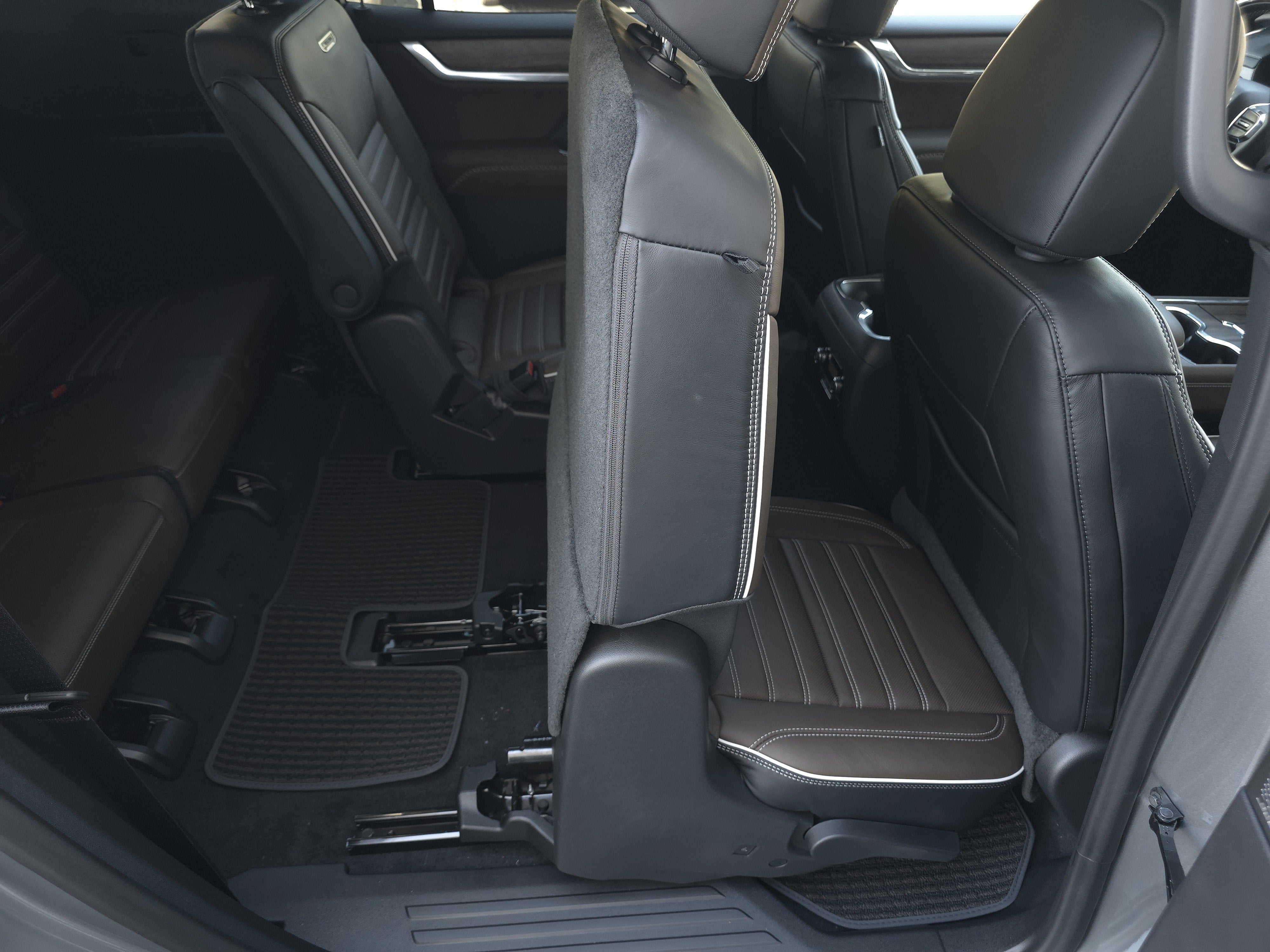 2027 GMC Acadia Denali Ultimate