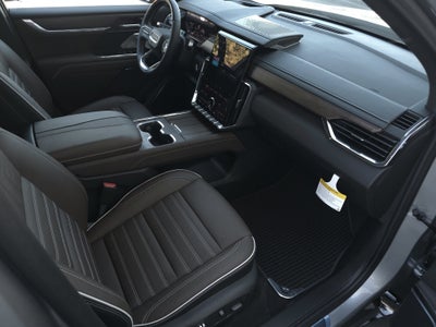2027 GMC Acadia Denali Ultimate