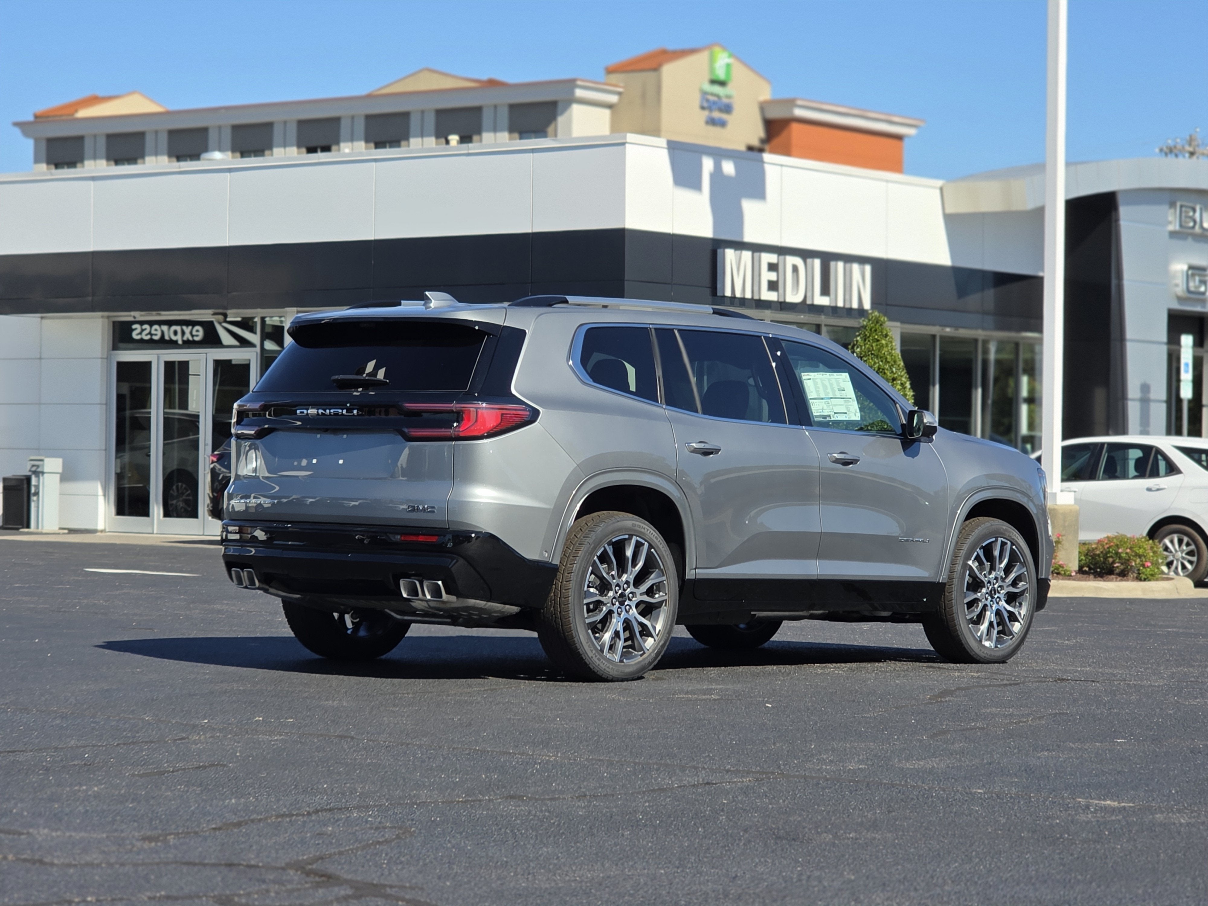 2027 GMC Acadia Denali Ultimate