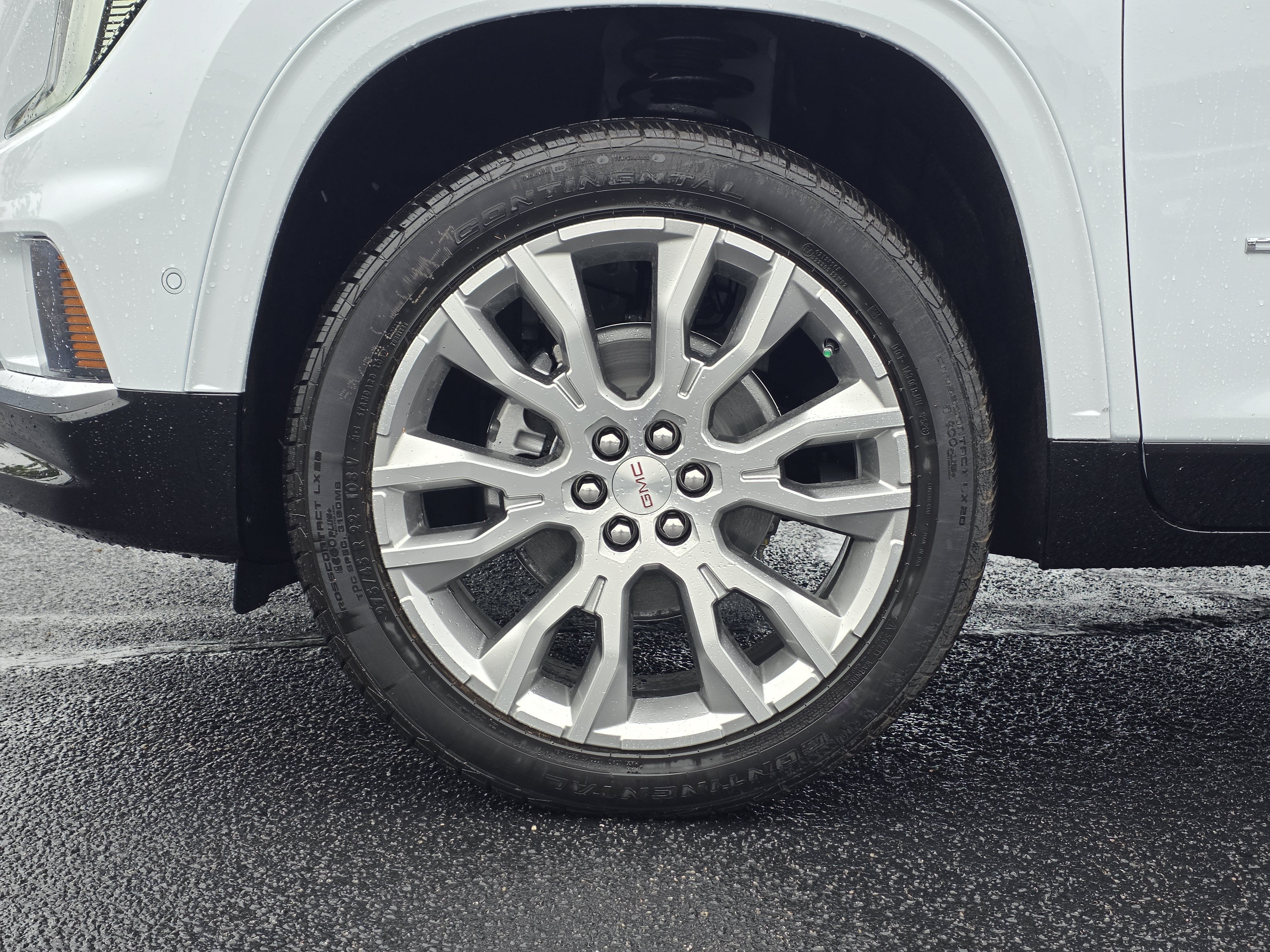 2027 GMC Acadia Denali
