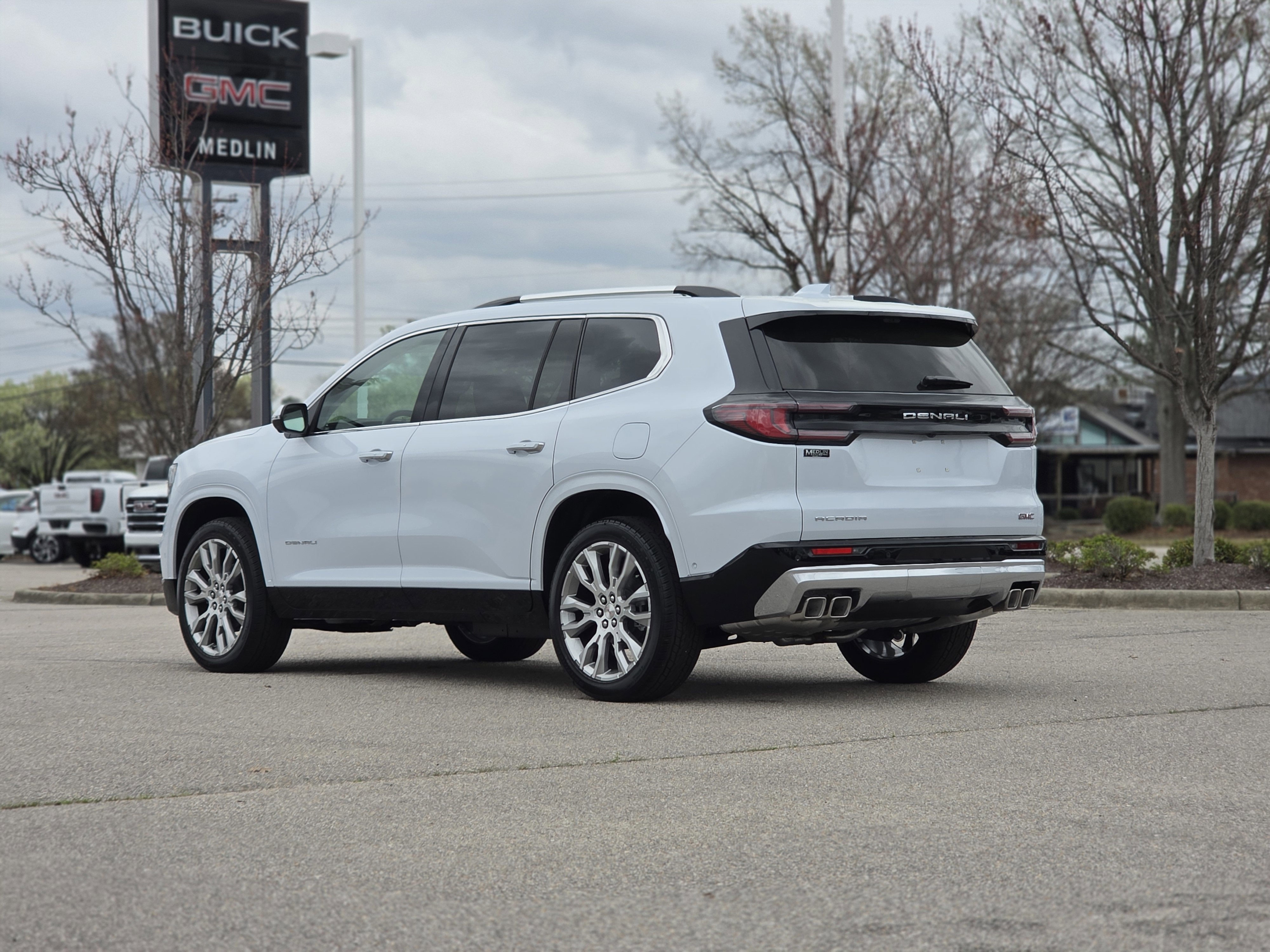 2026 GMC Acadia Denali