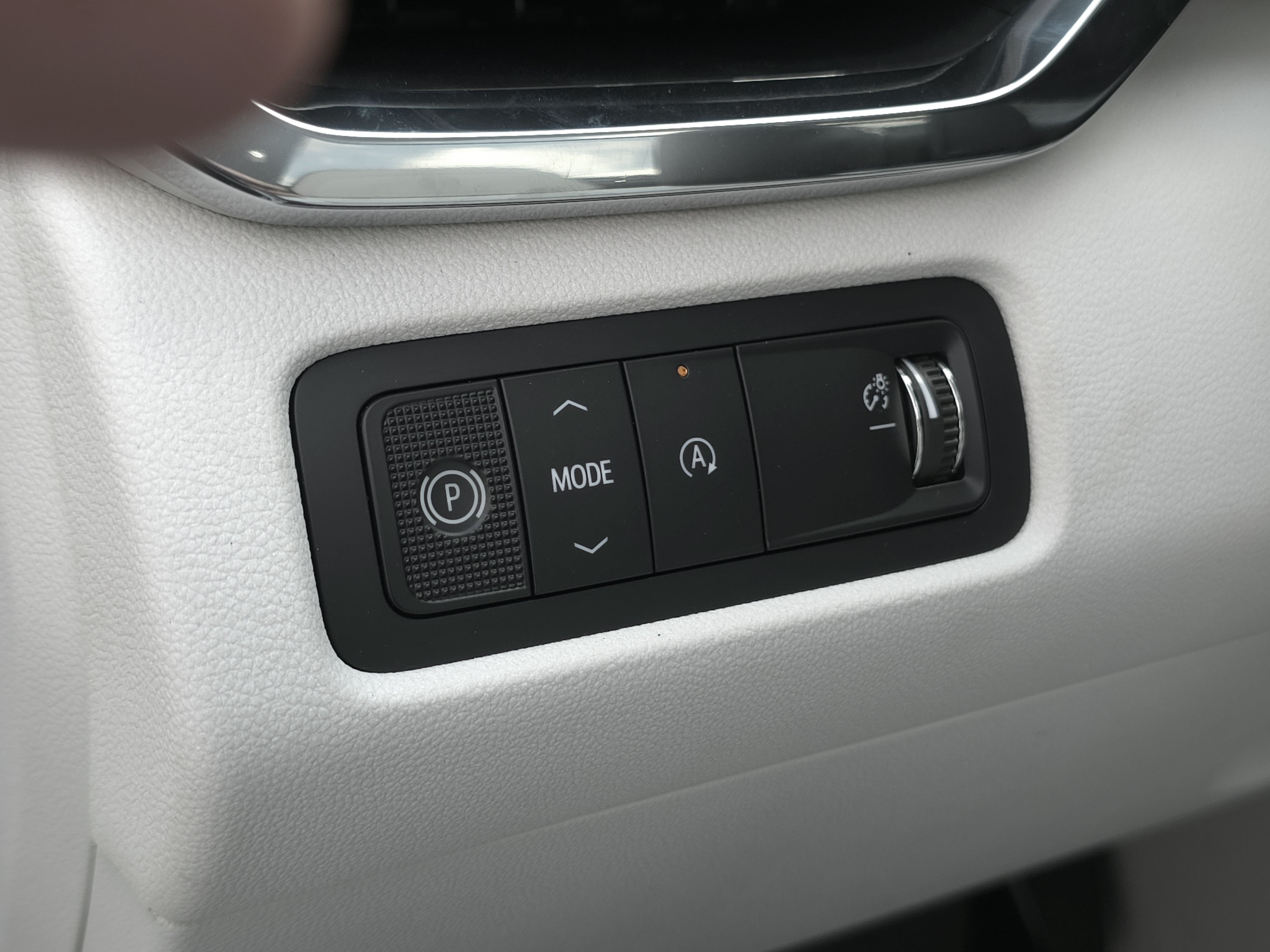 2027 GMC Acadia Denali