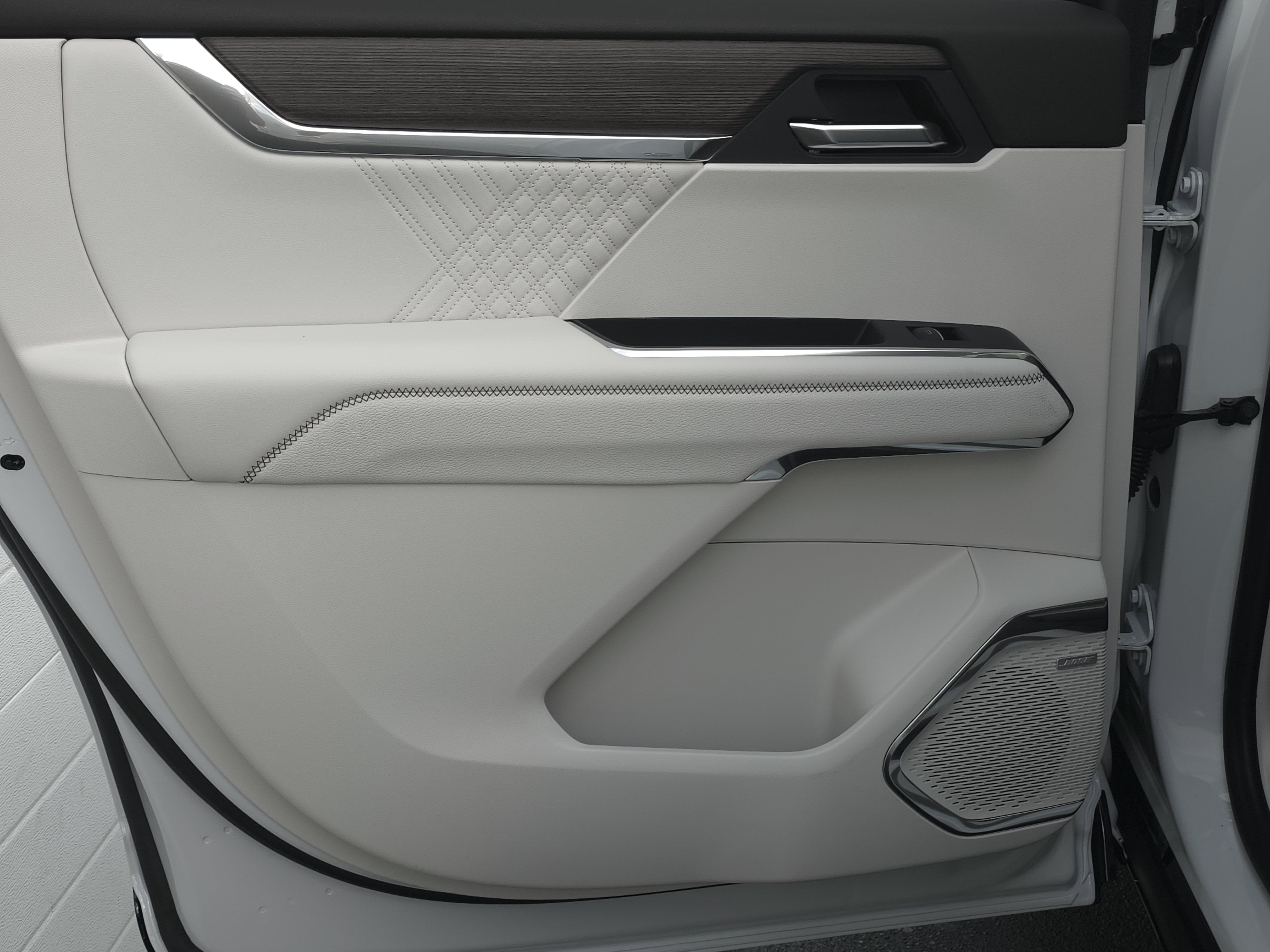 2027 GMC Acadia Denali