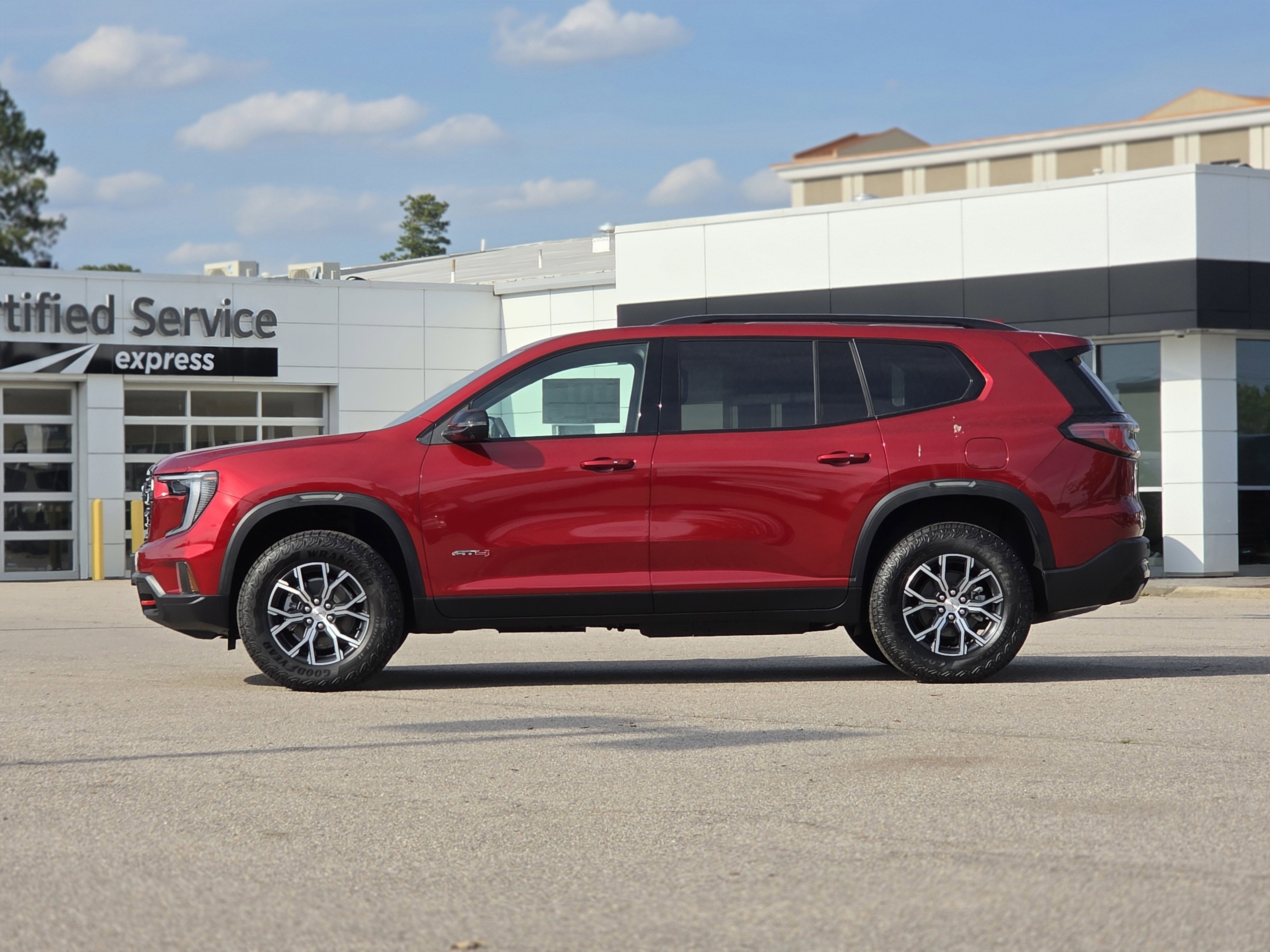 2026 GMC Acadia AT4