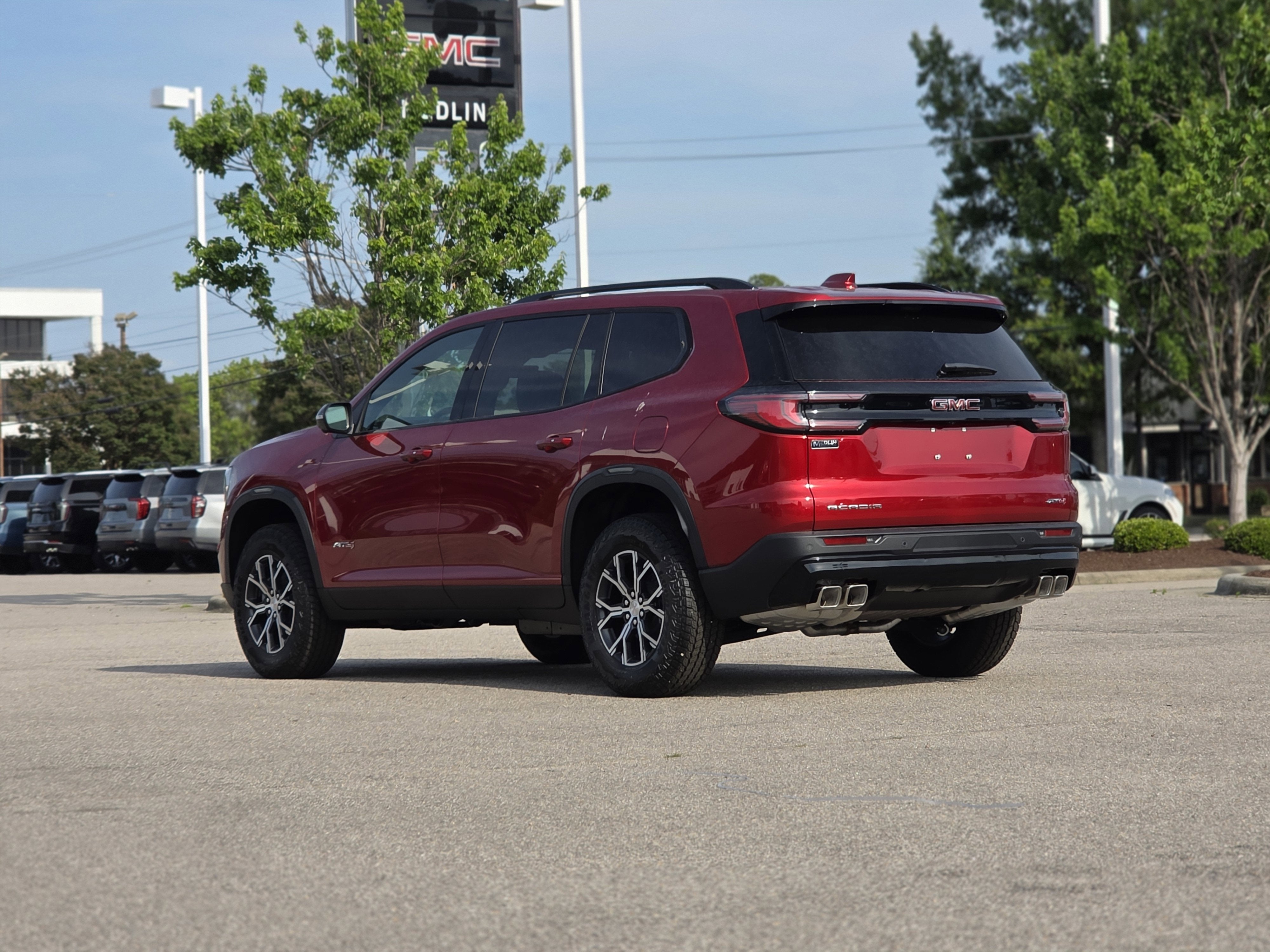 2026 GMC Acadia AT4