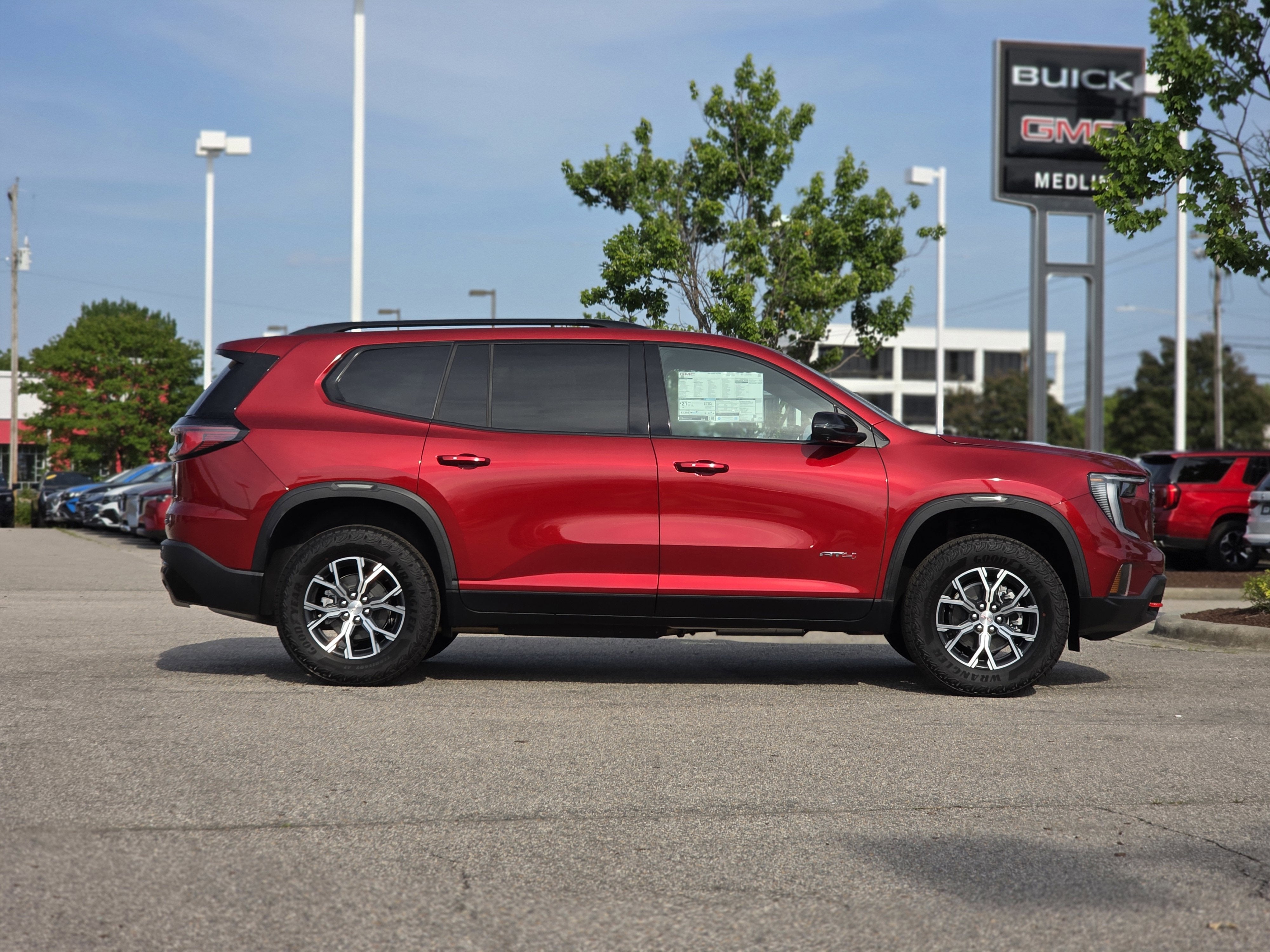 2026 GMC Acadia AT4