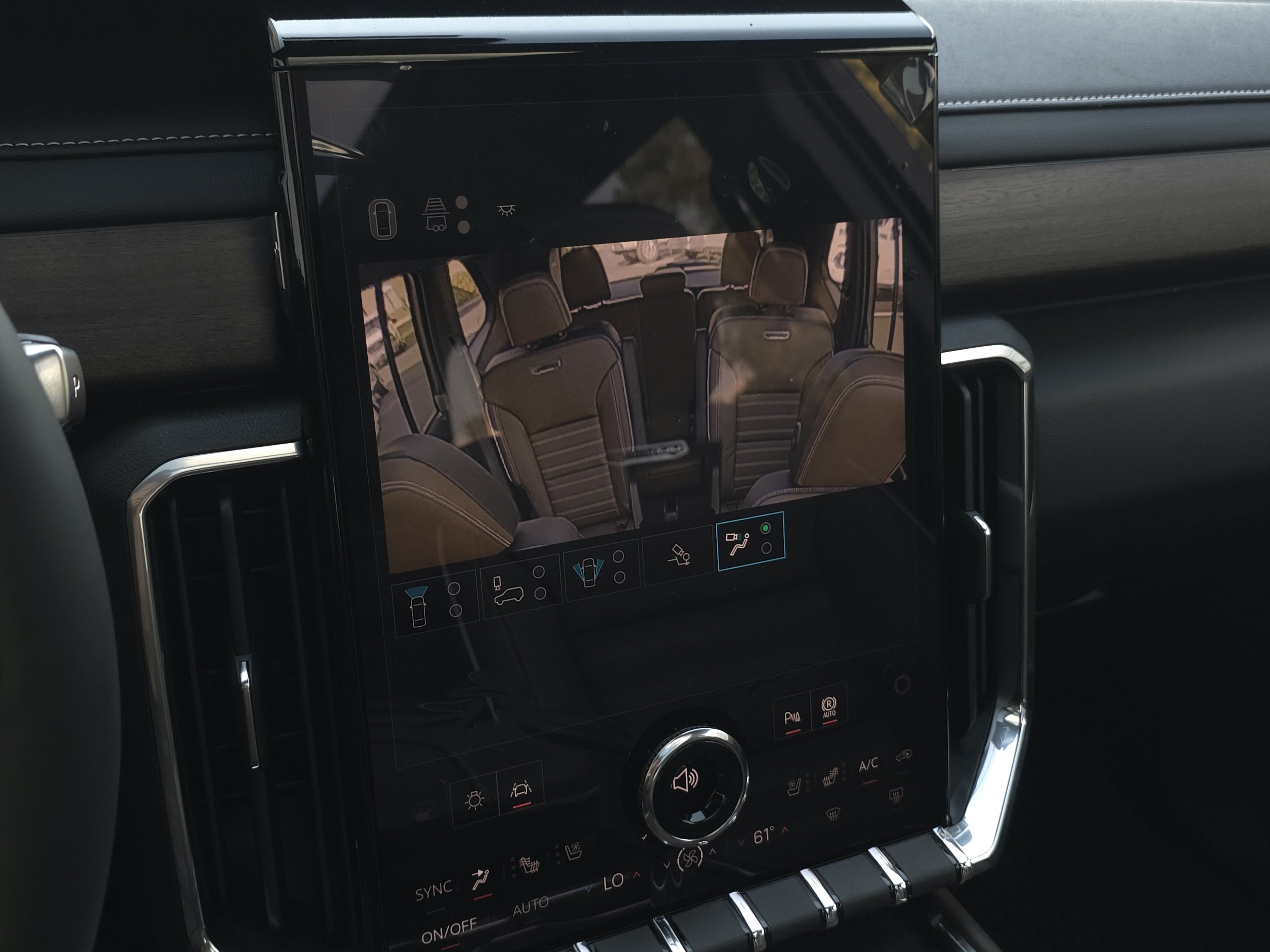 2027 GMC Acadia Denali Ultimate