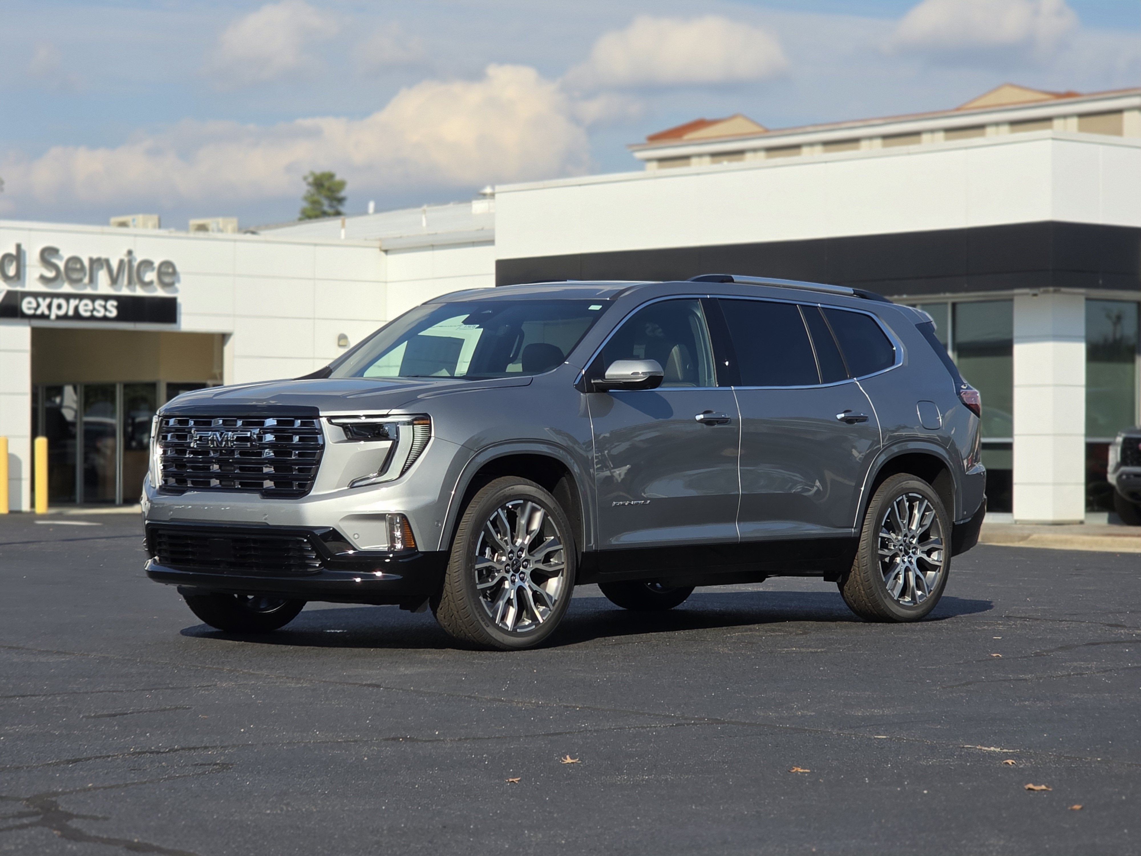 2027 GMC Acadia Denali Ultimate