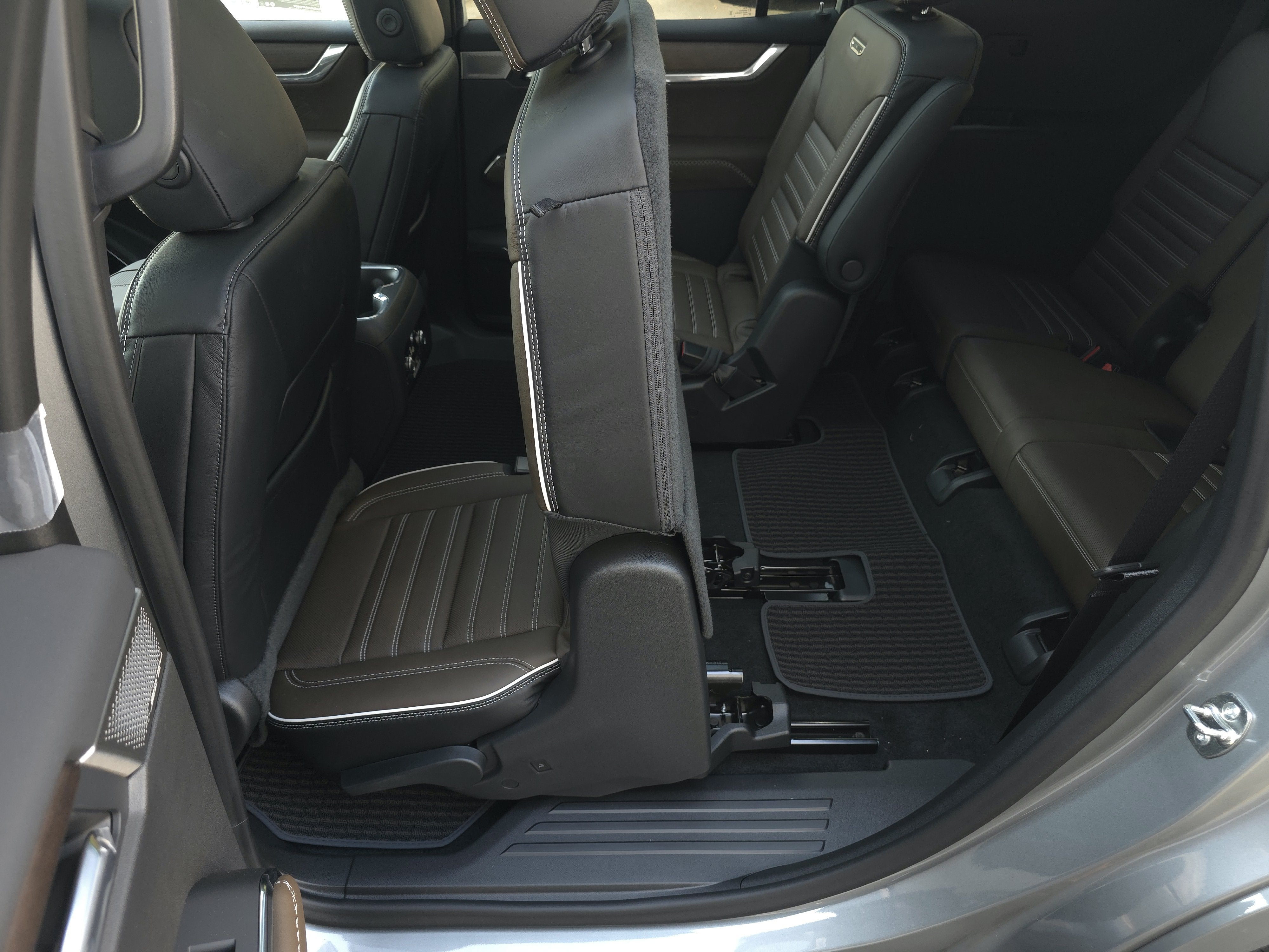 2027 GMC Acadia Denali Ultimate