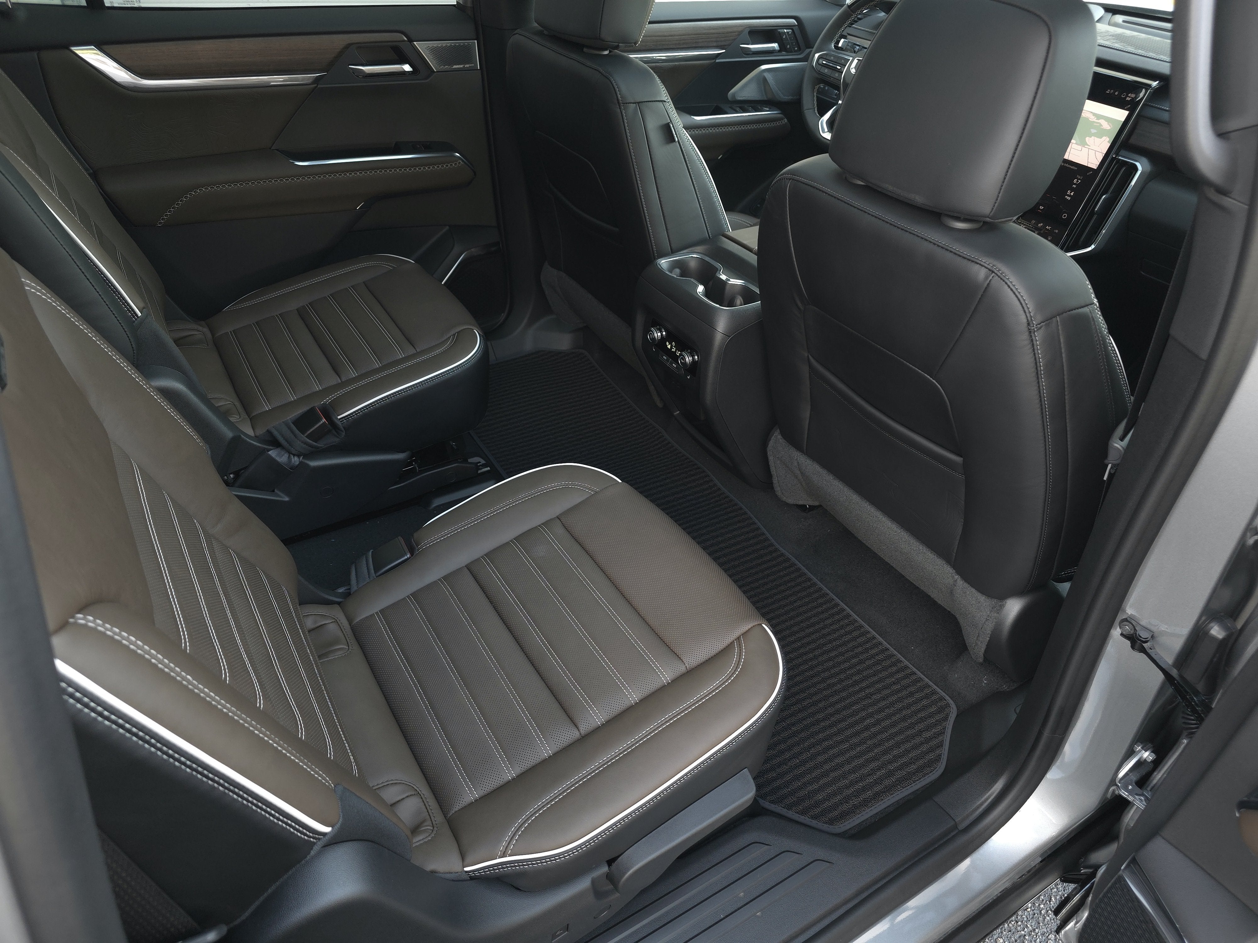 2027 GMC Acadia Denali Ultimate