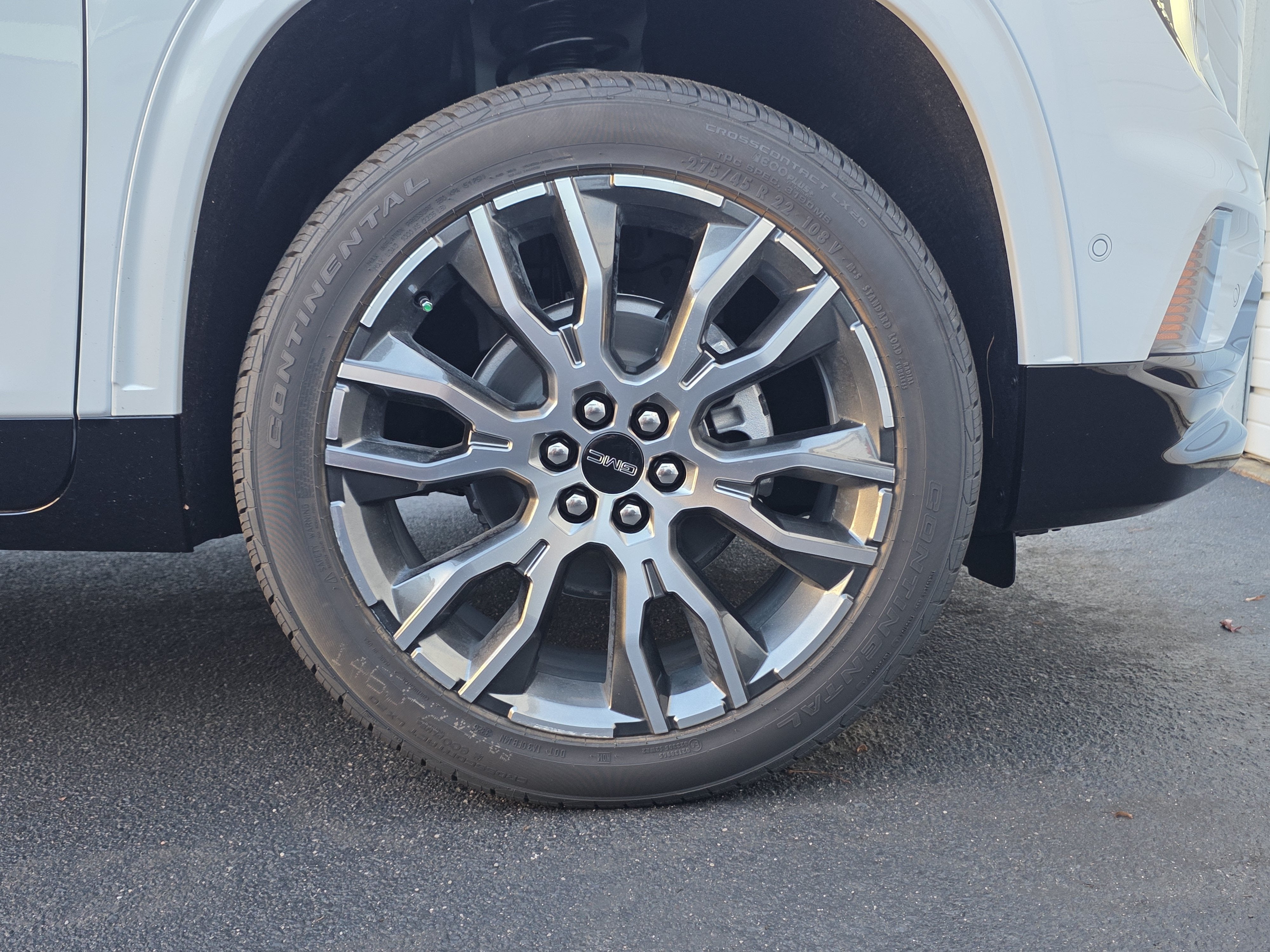 2027 GMC Acadia Denali Ultimate