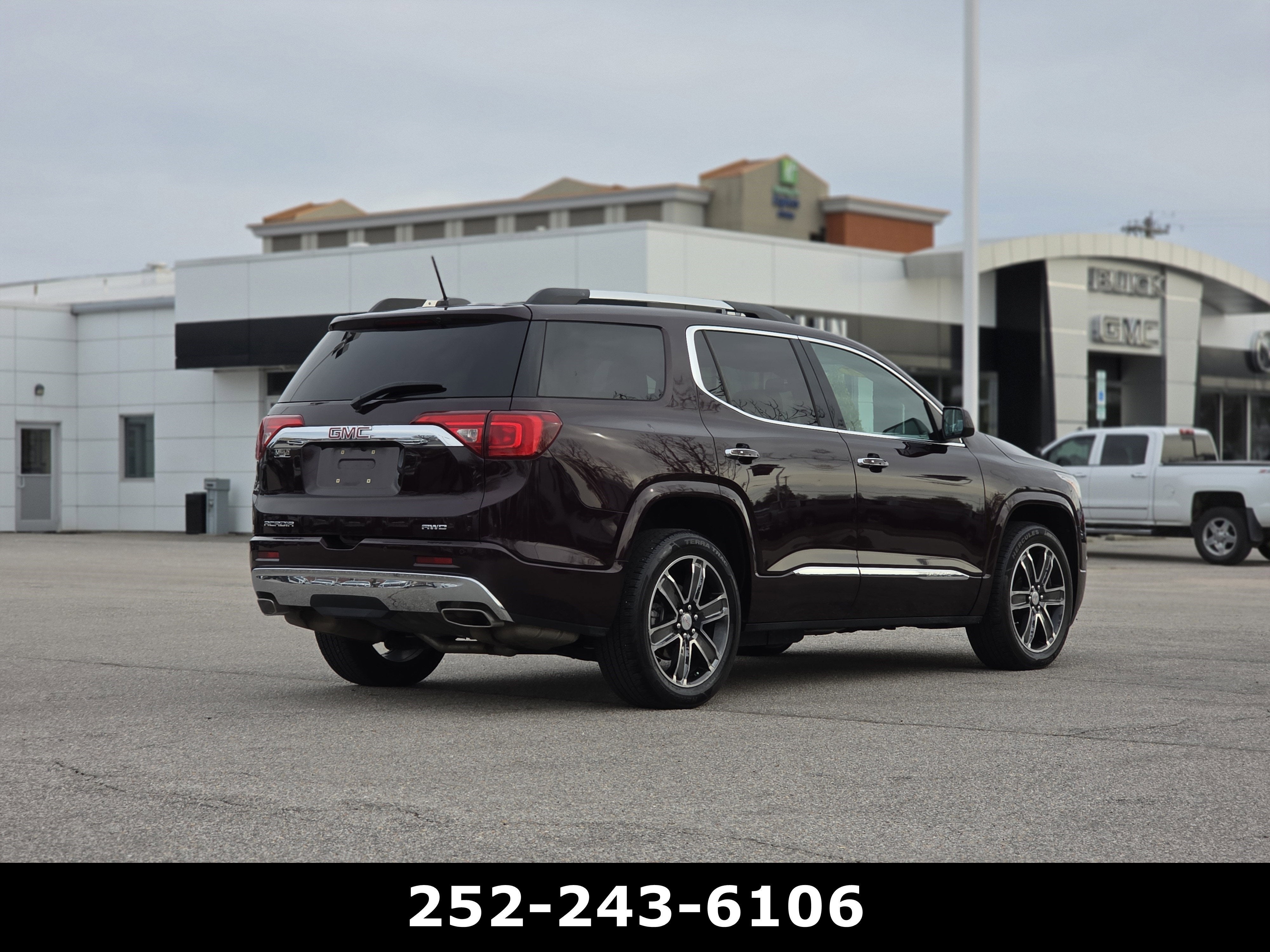2017 GMC Acadia Denali