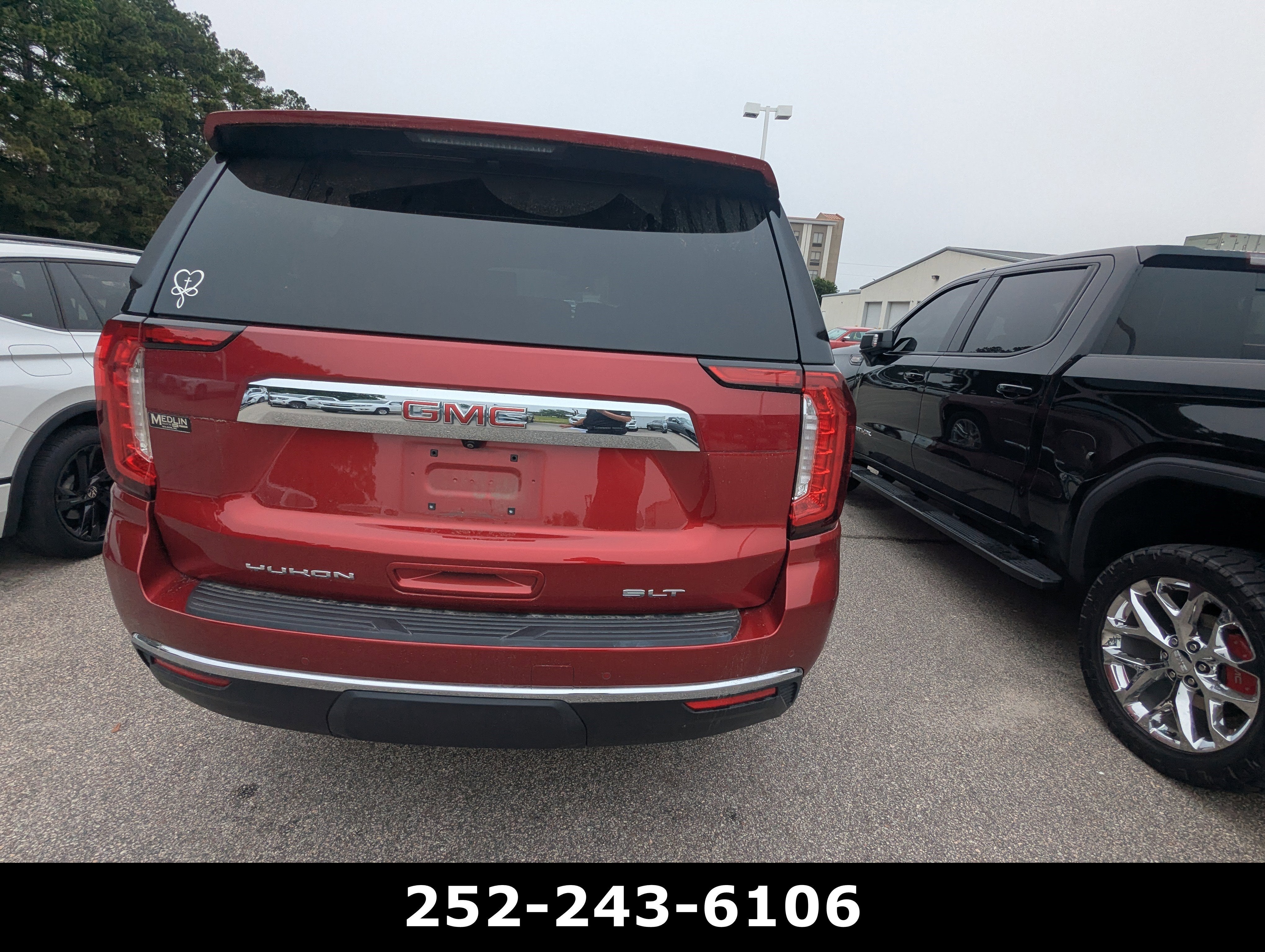 2024 GMC Yukon SLT