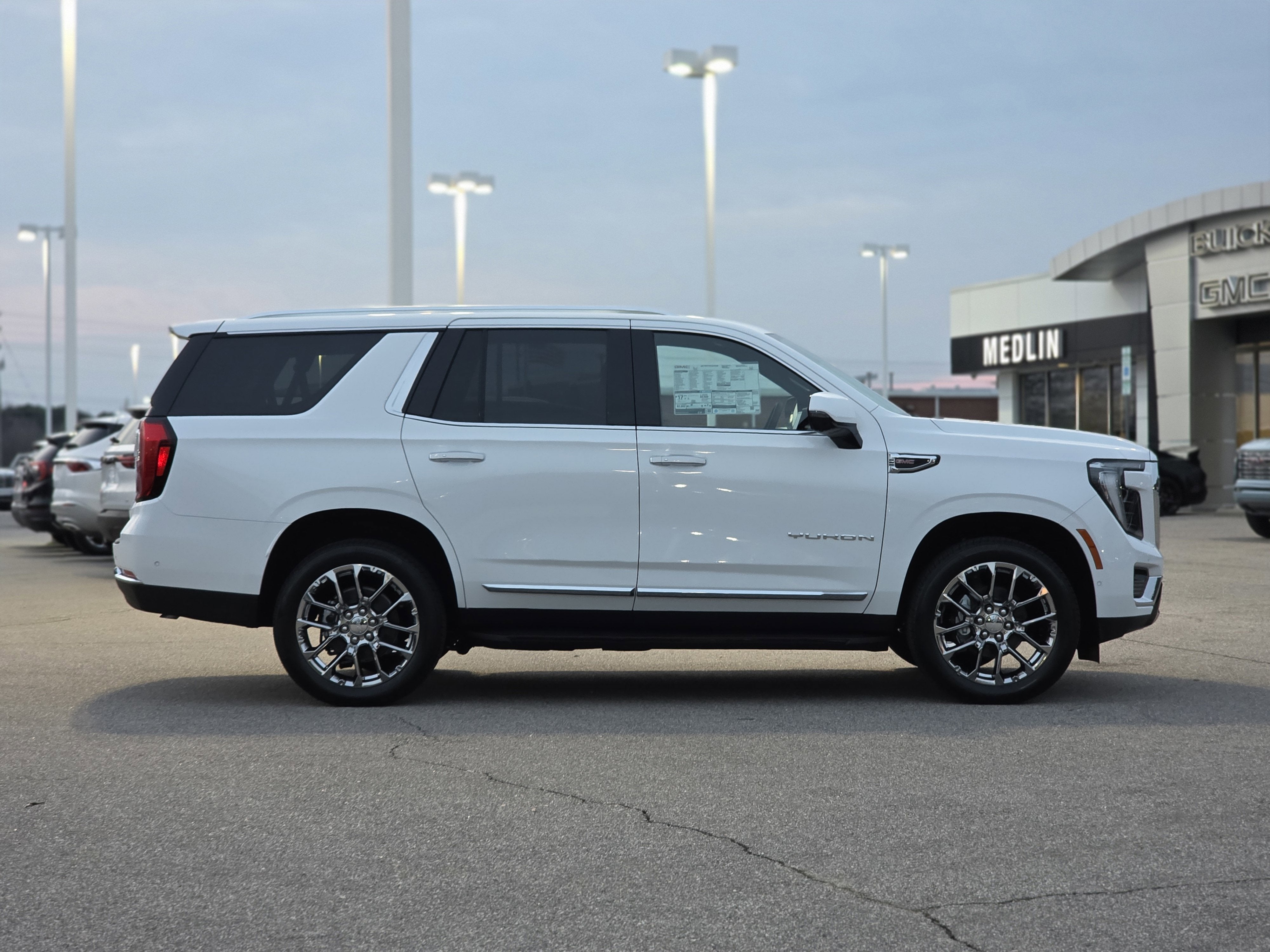 2026 GMC Yukon Elevation