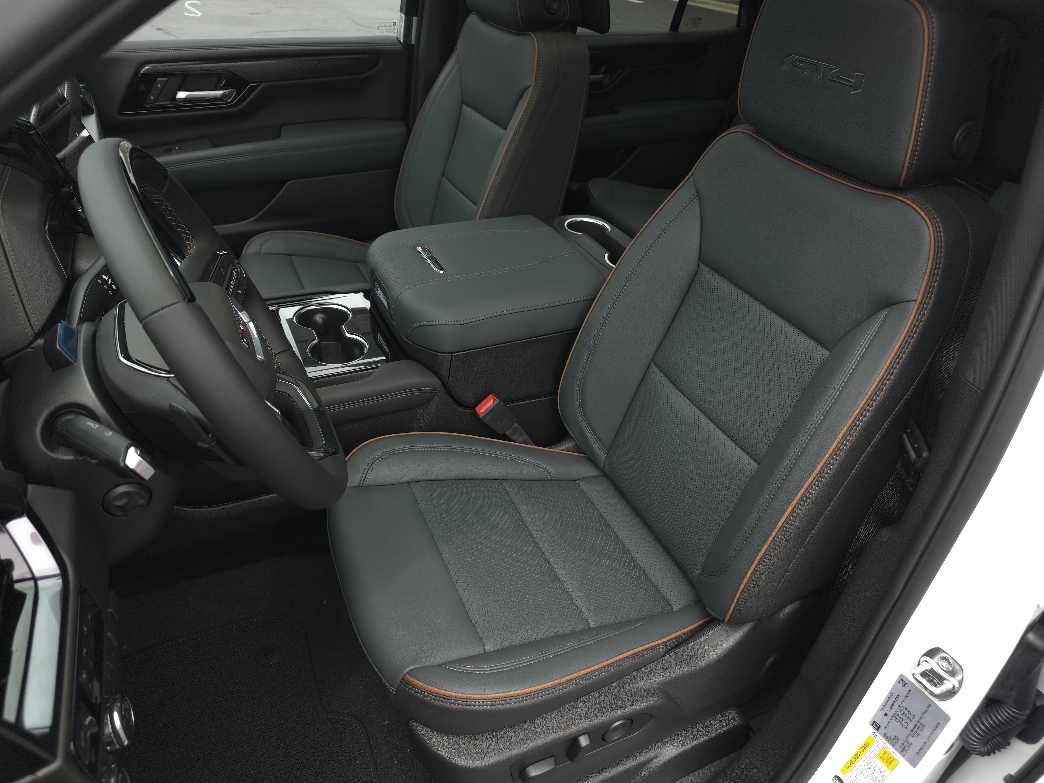 2026 GMC Yukon AT4