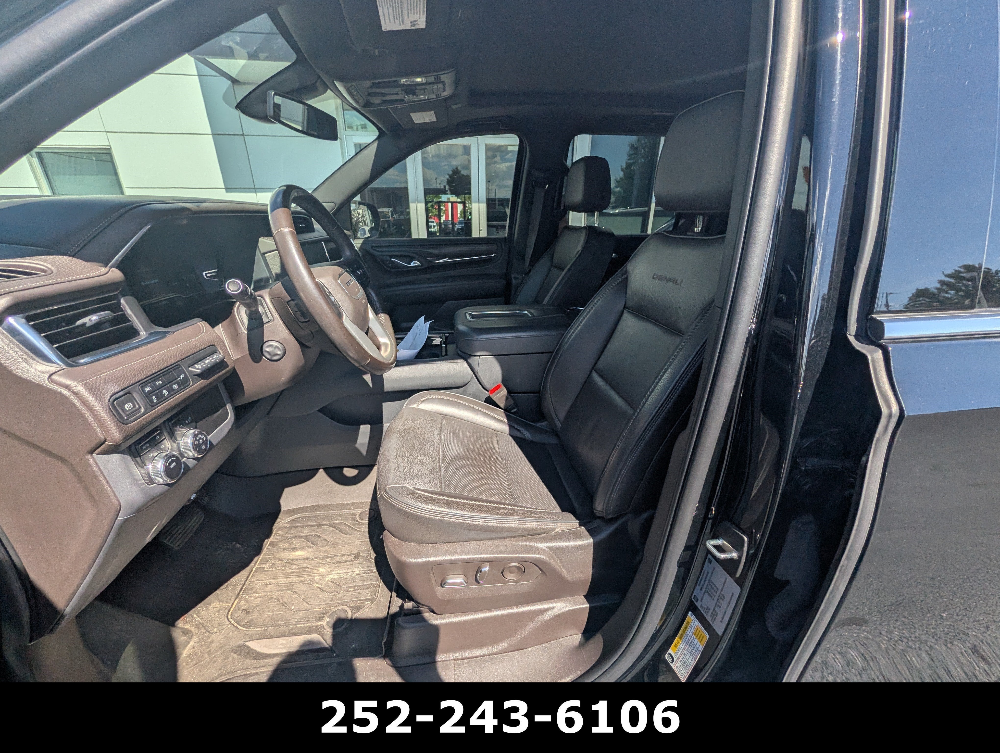 2022 GMC Yukon XL Denali