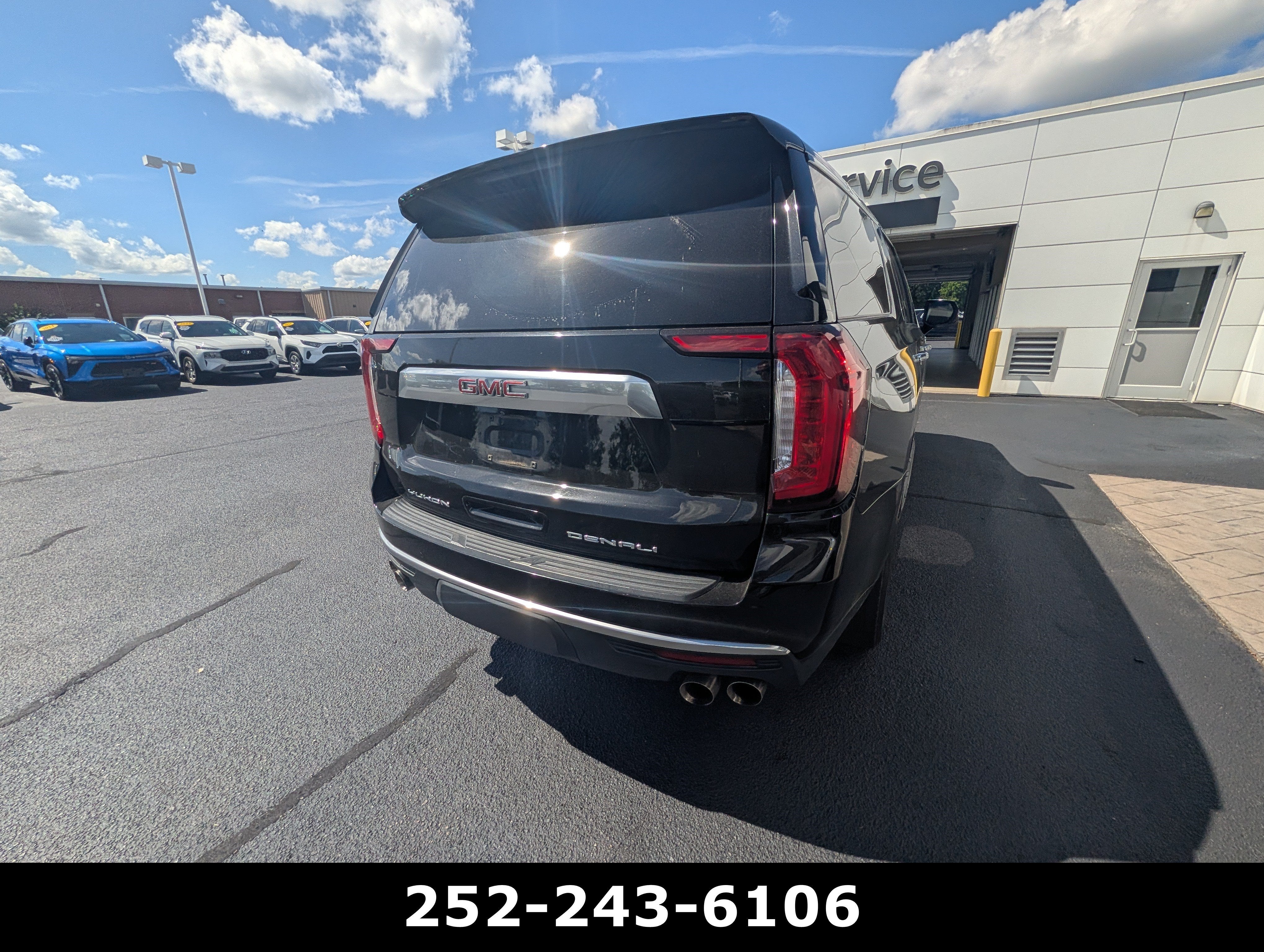 2022 GMC Yukon XL Denali