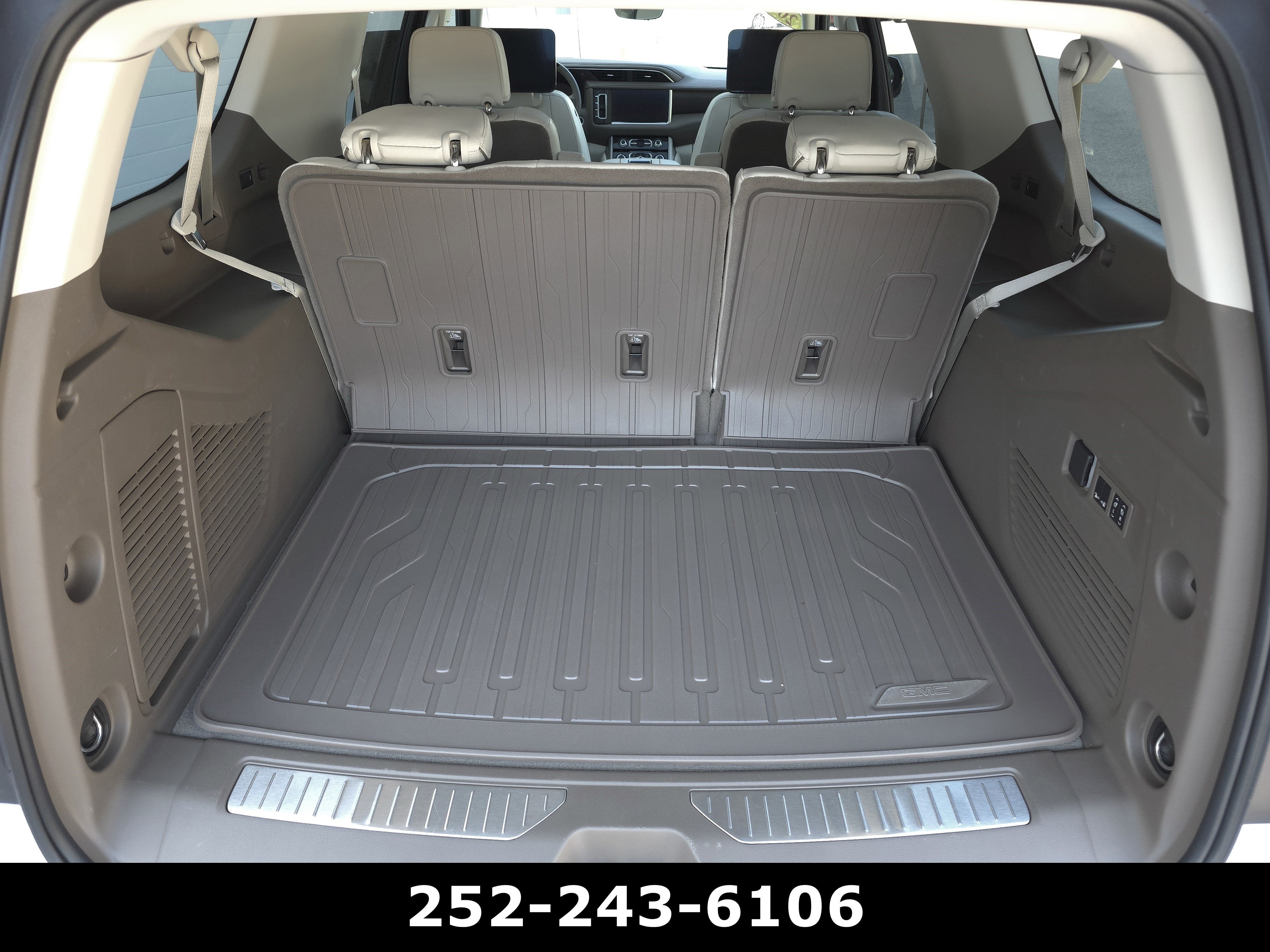 2024 GMC Yukon XL Denali