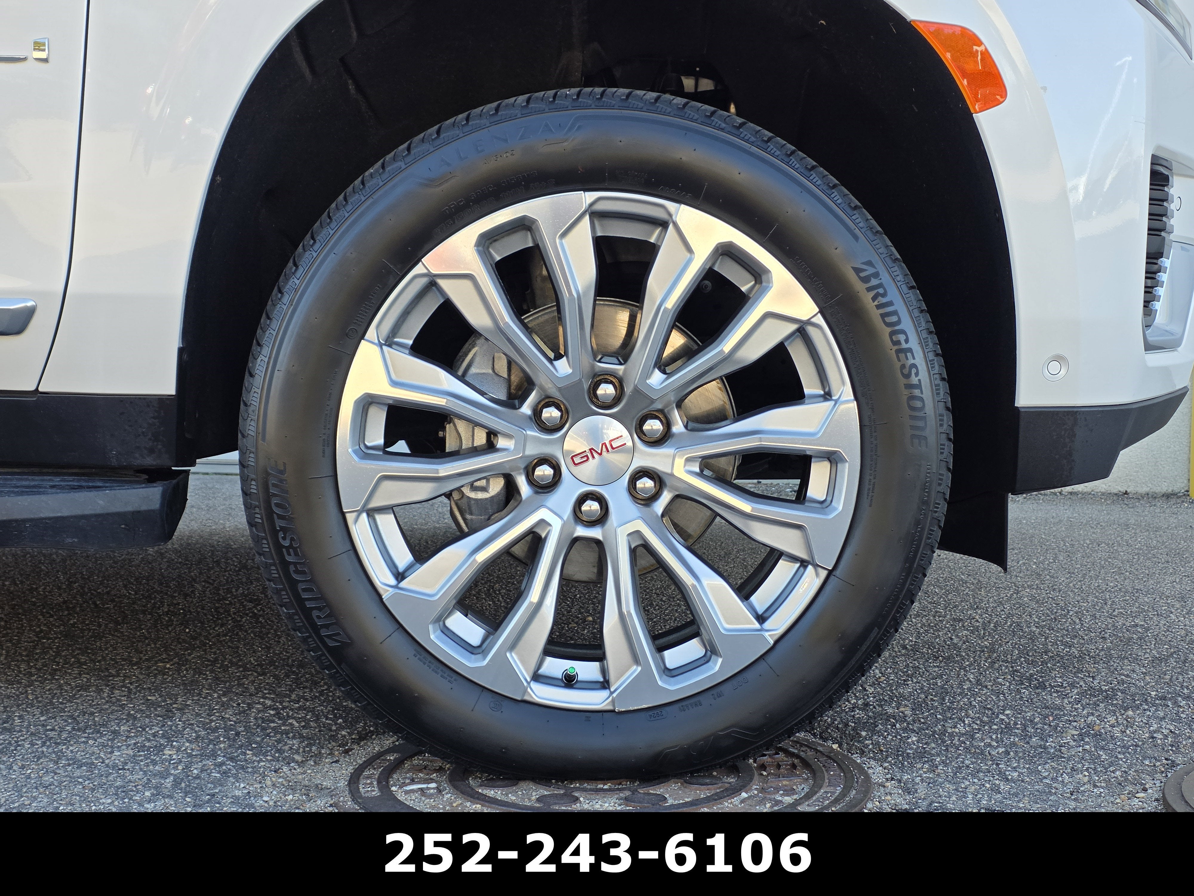 2024 GMC Yukon XL Denali