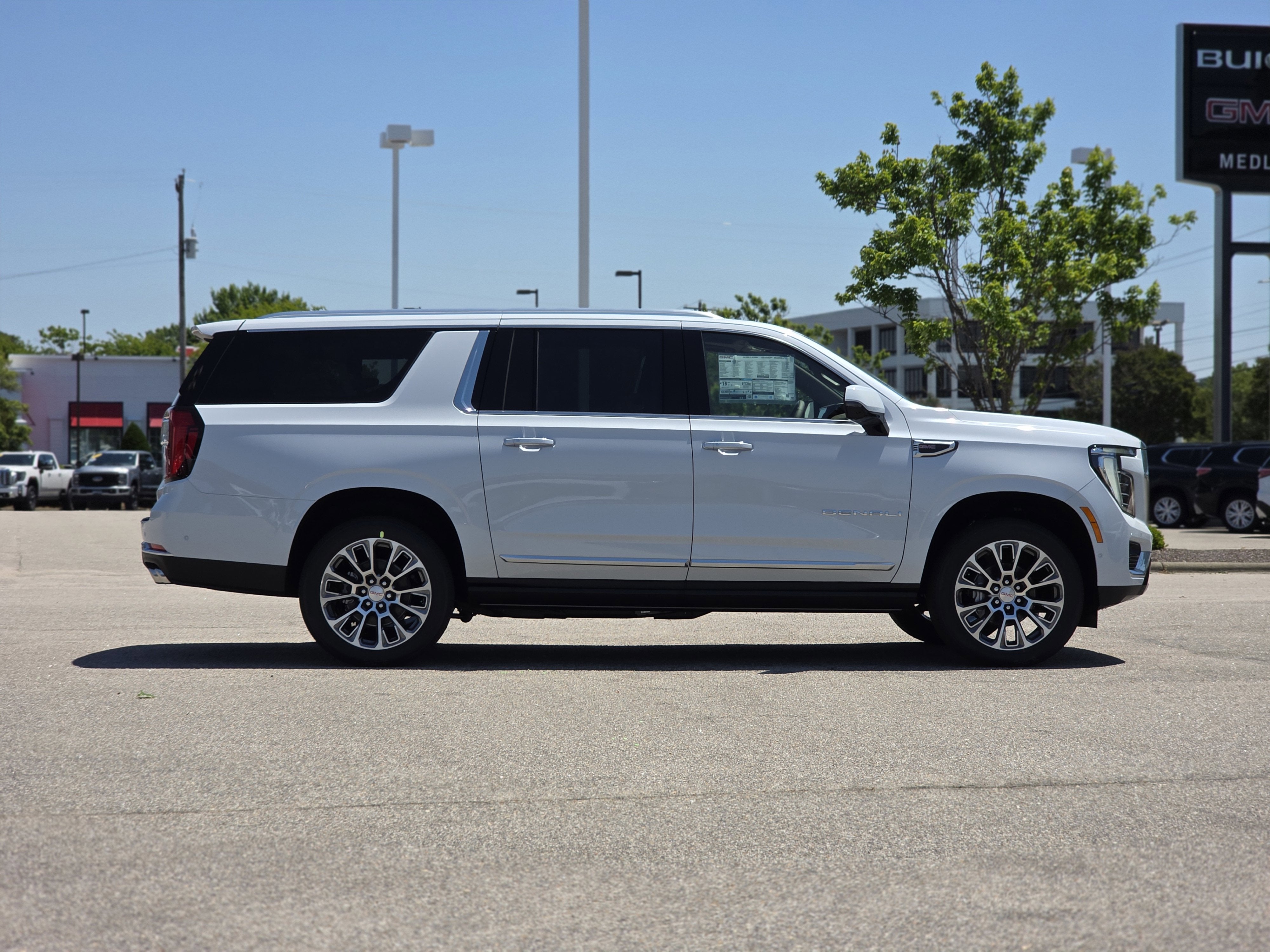 2026 GMC Yukon XL Denali