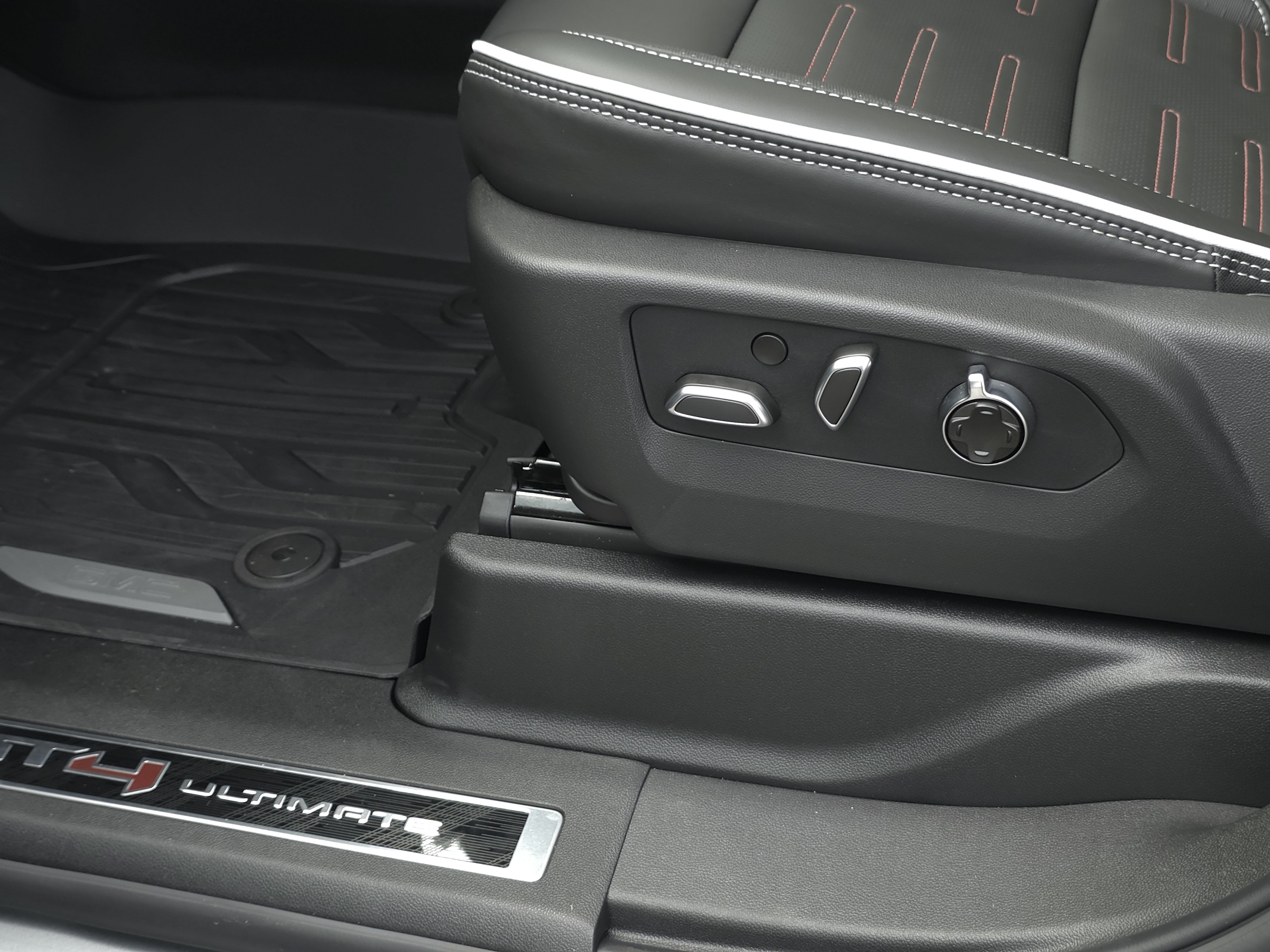 2026 GMC Yukon XL AT4 Ultimate