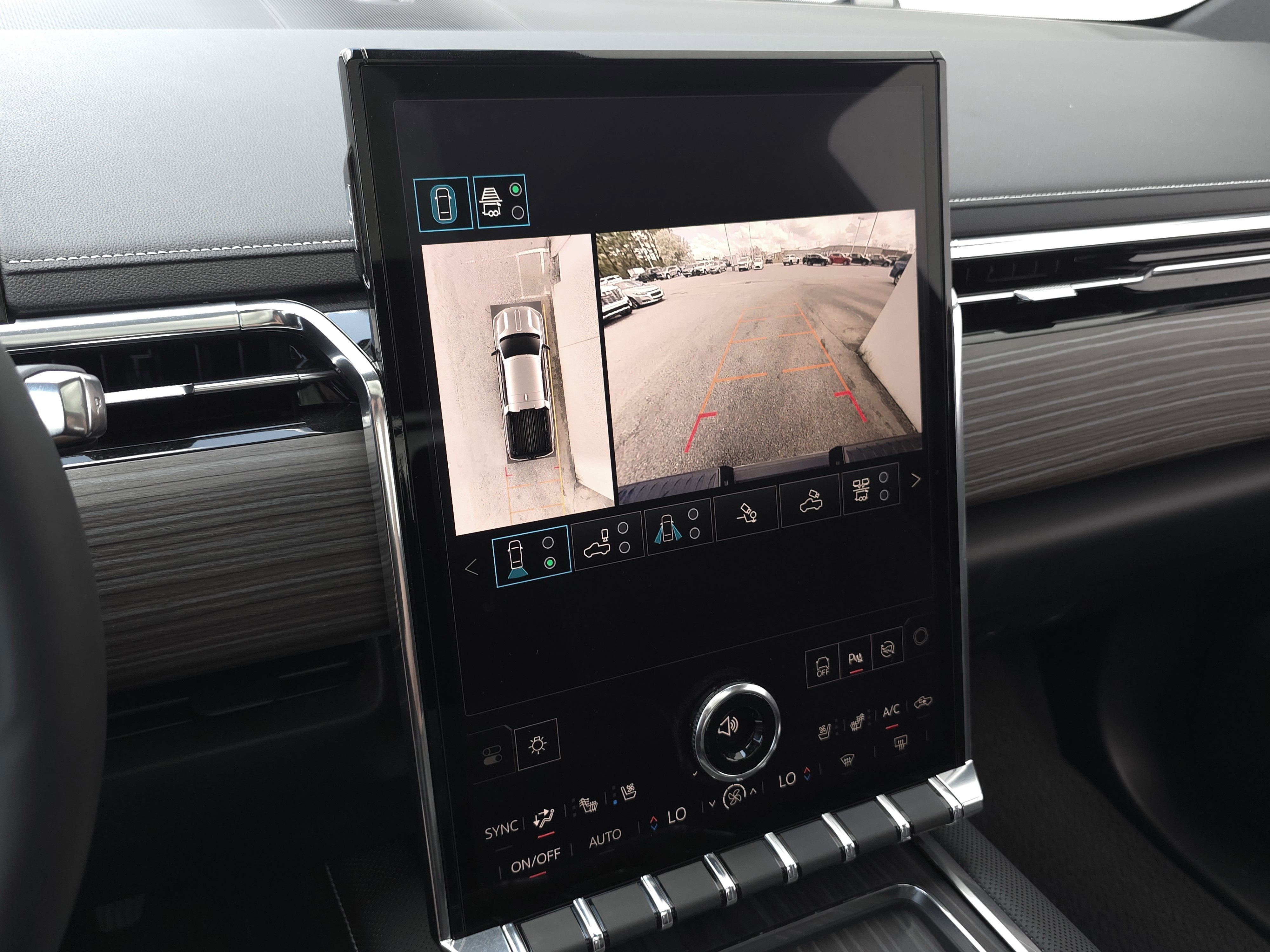 2024 GMC Sierra EV Denali Edition 1