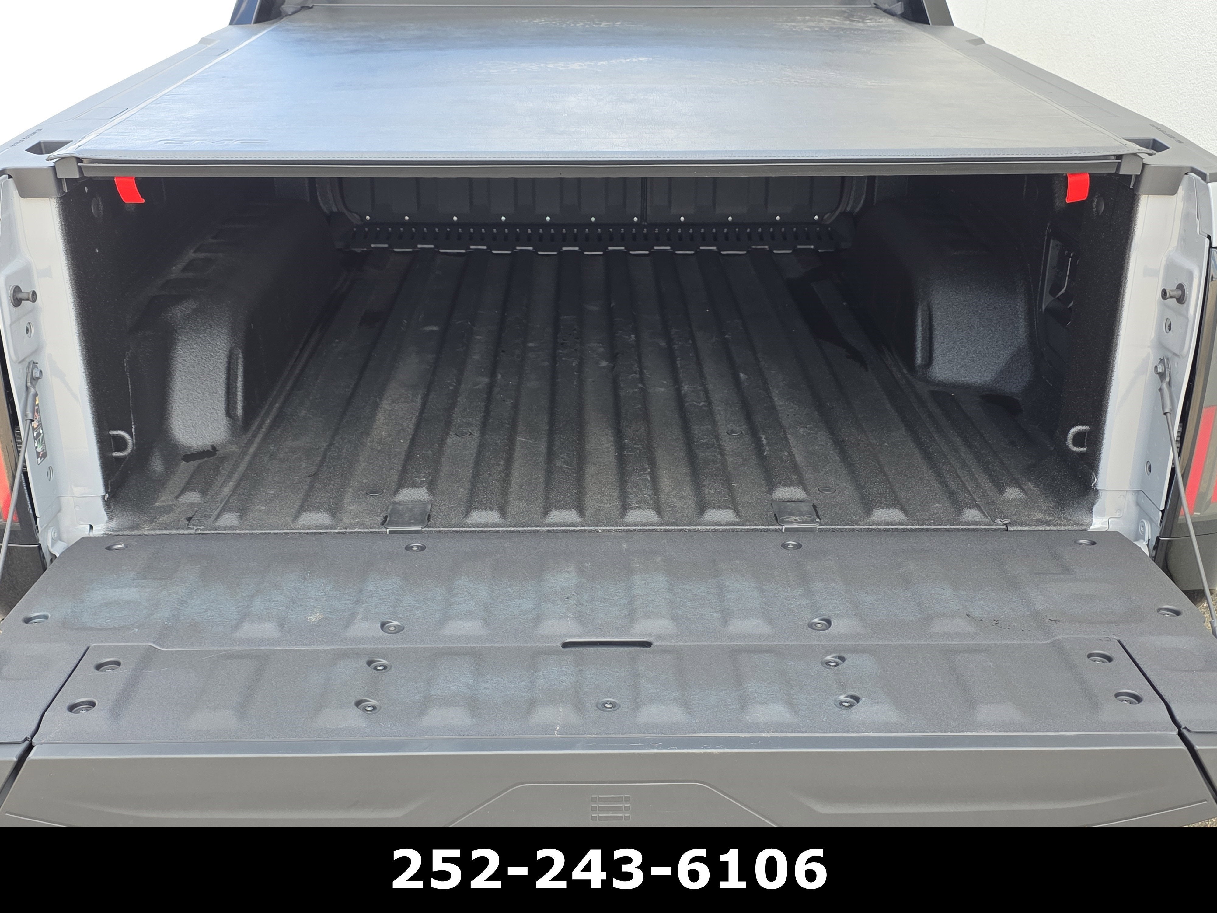 2024 GMC Sierra EV Denali Edition 1