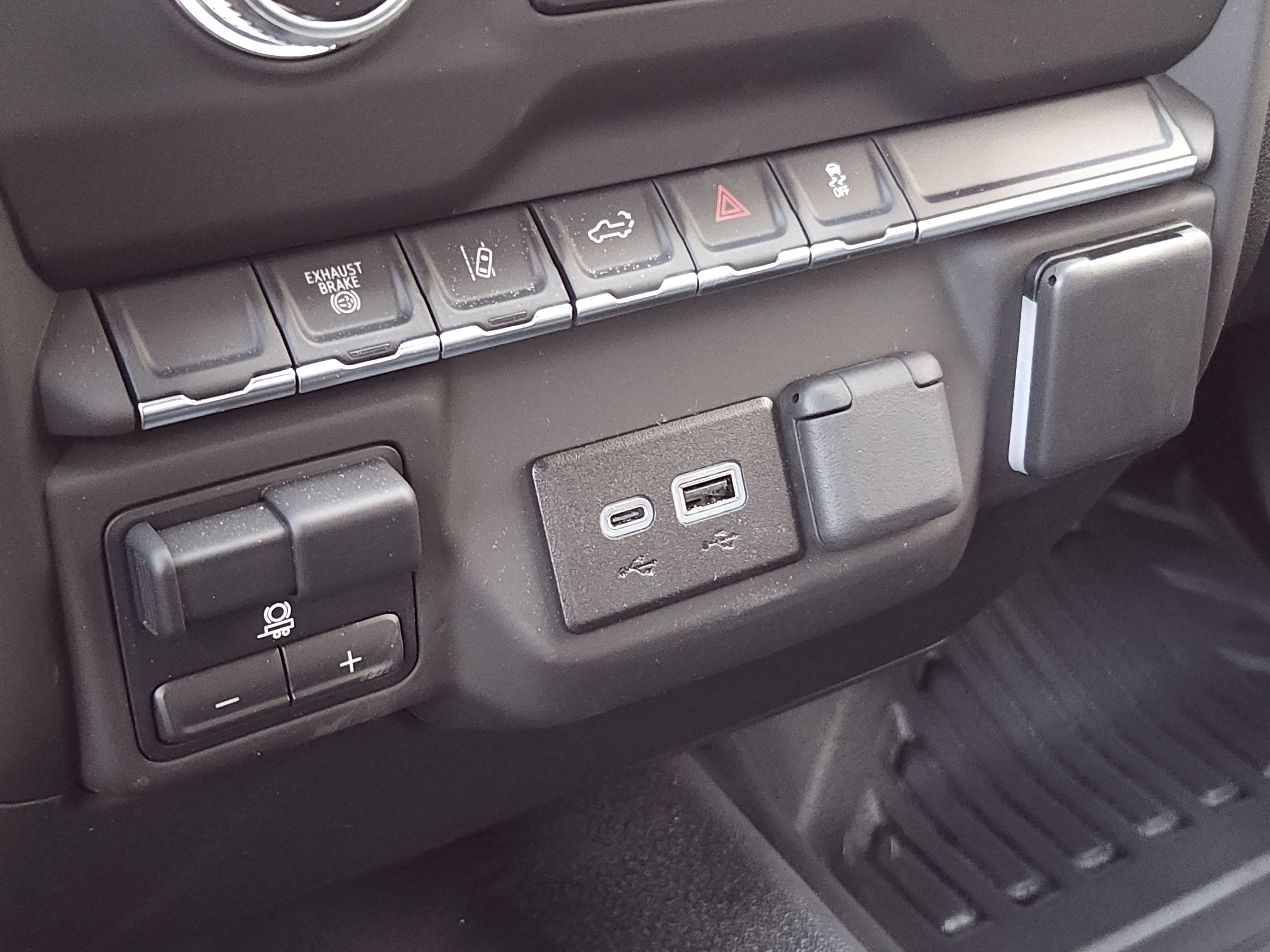 2025 GMC Sierra 2500 HD Pro