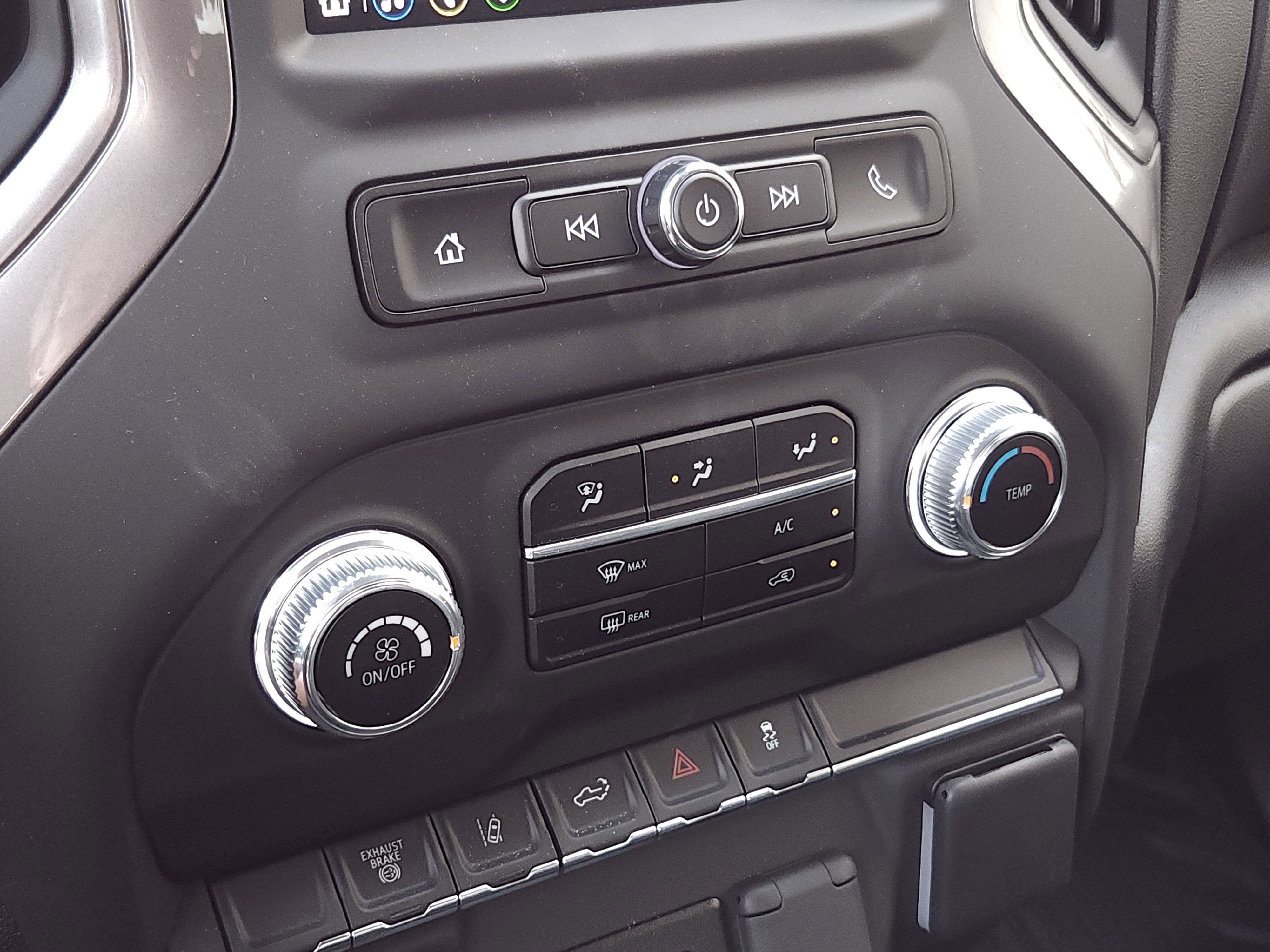 2025 GMC Sierra 2500 HD Pro