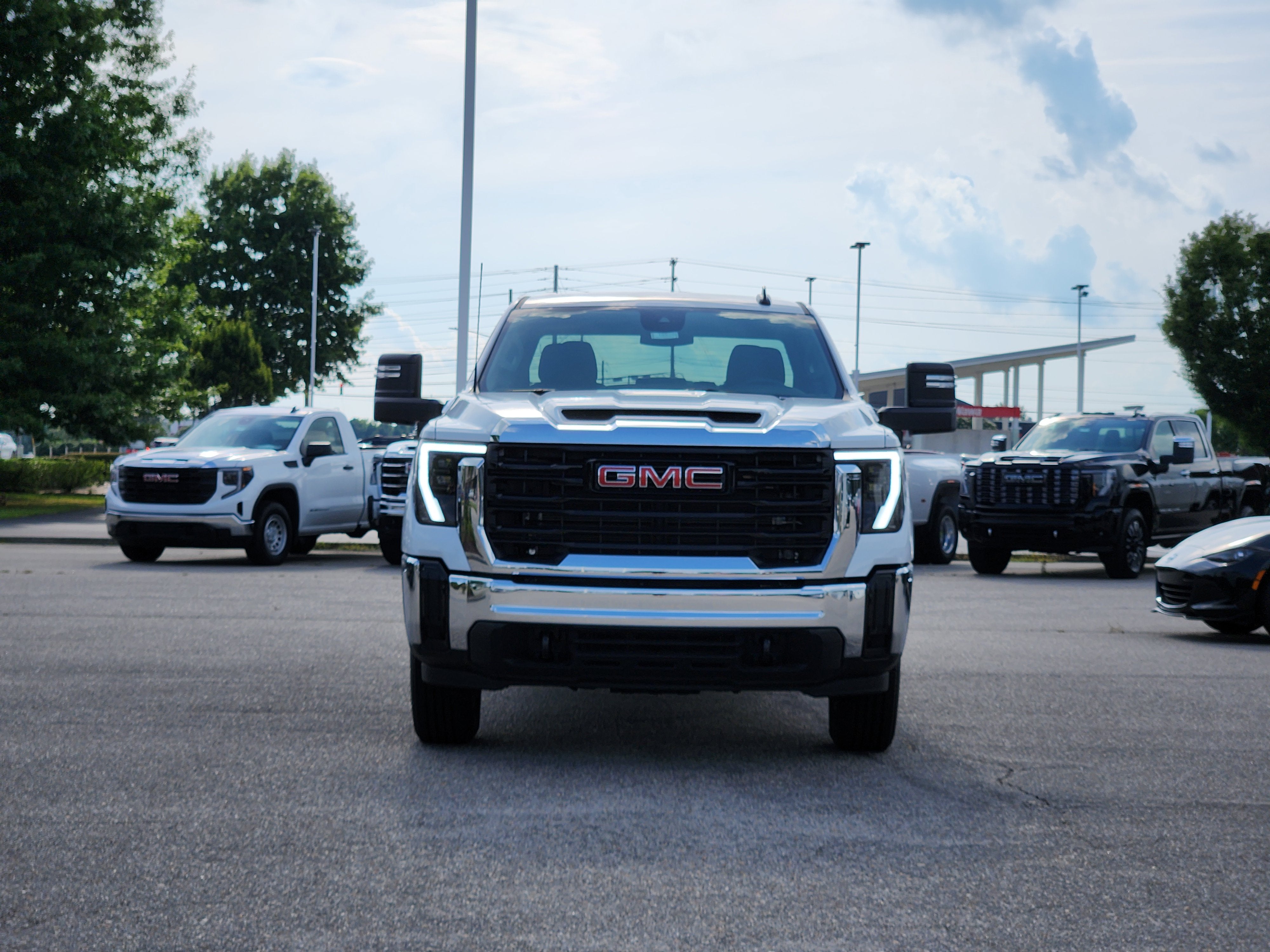 2025 GMC Sierra 2500 HD Pro