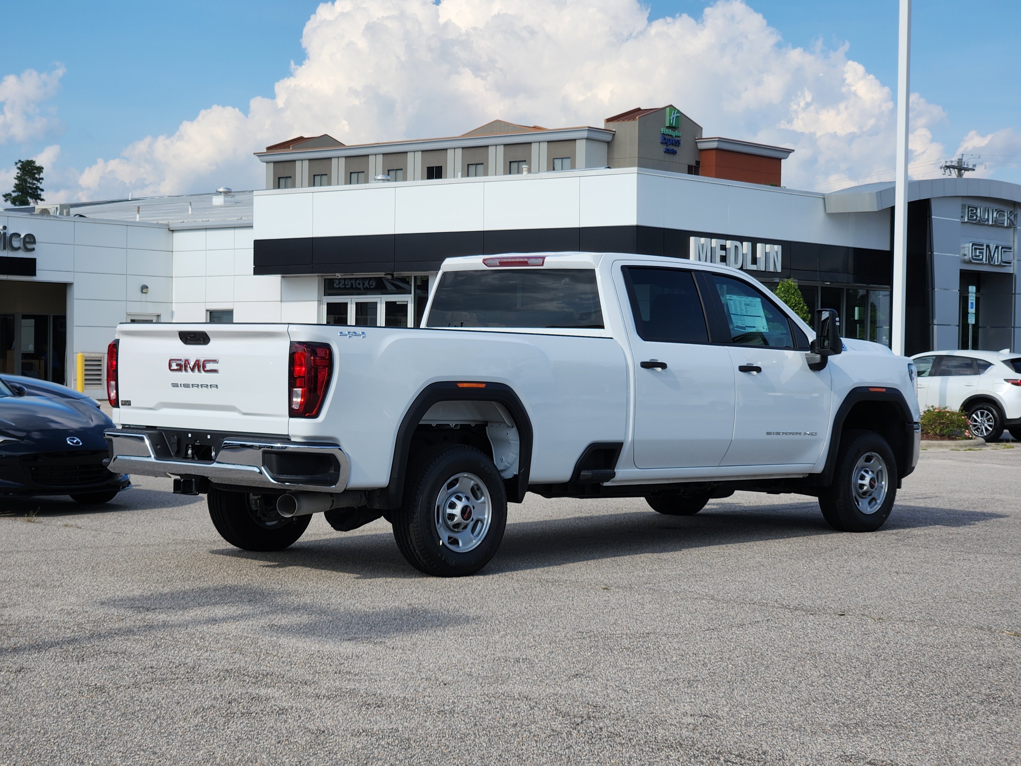 2025 GMC Sierra 2500 HD Pro