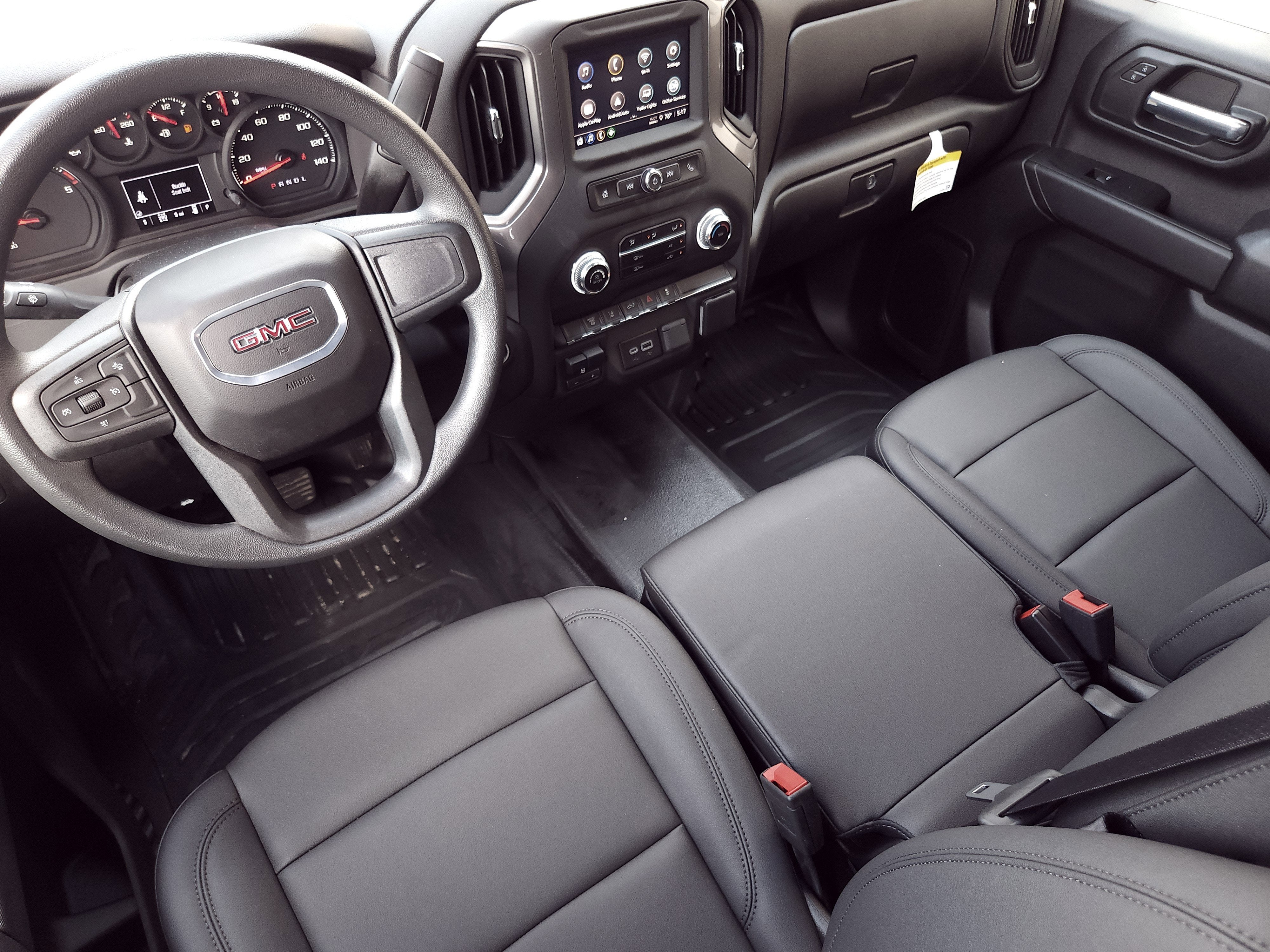 2025 GMC Sierra 2500 HD Pro