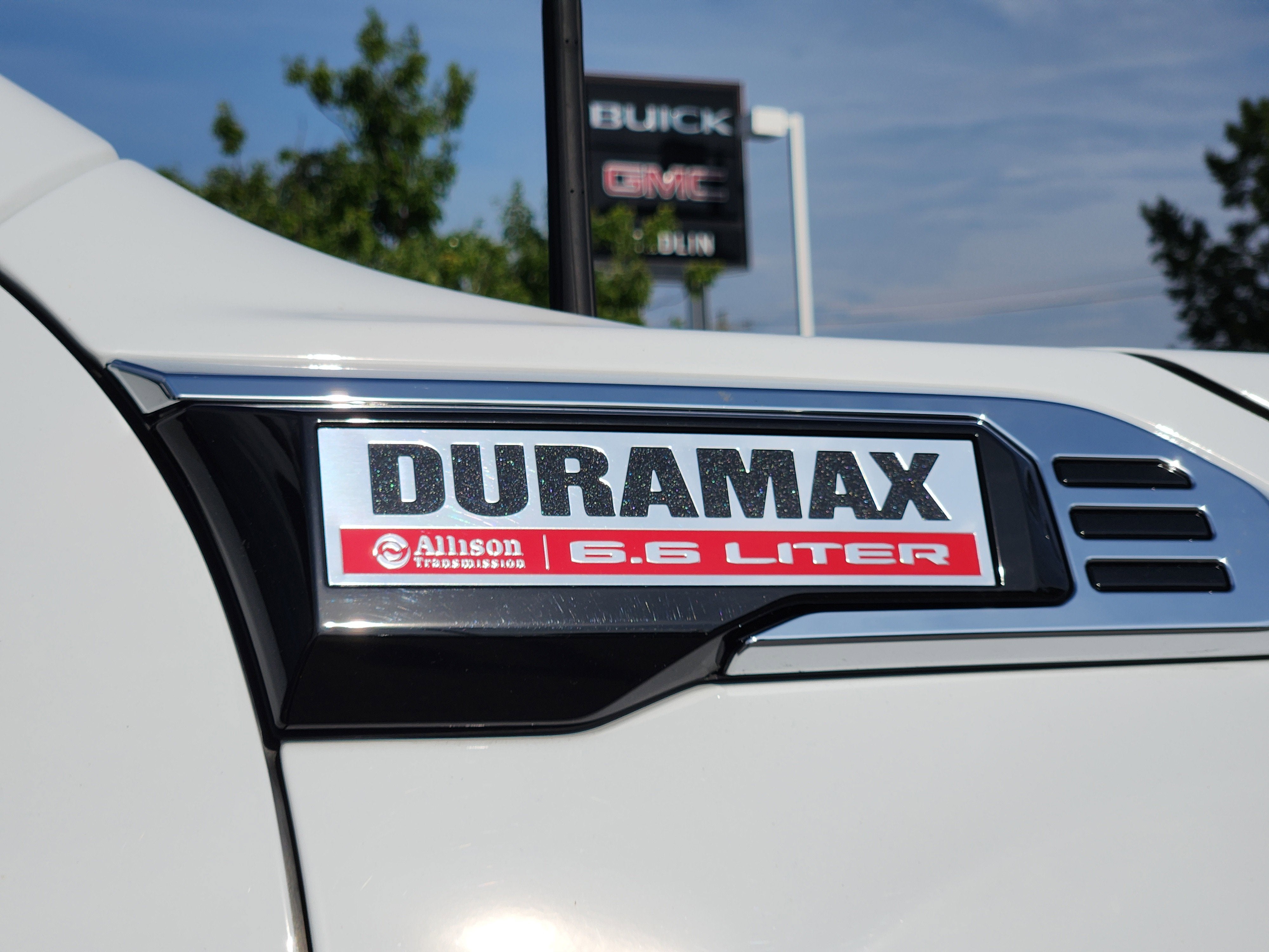 2025 GMC Sierra 2500 HD Pro