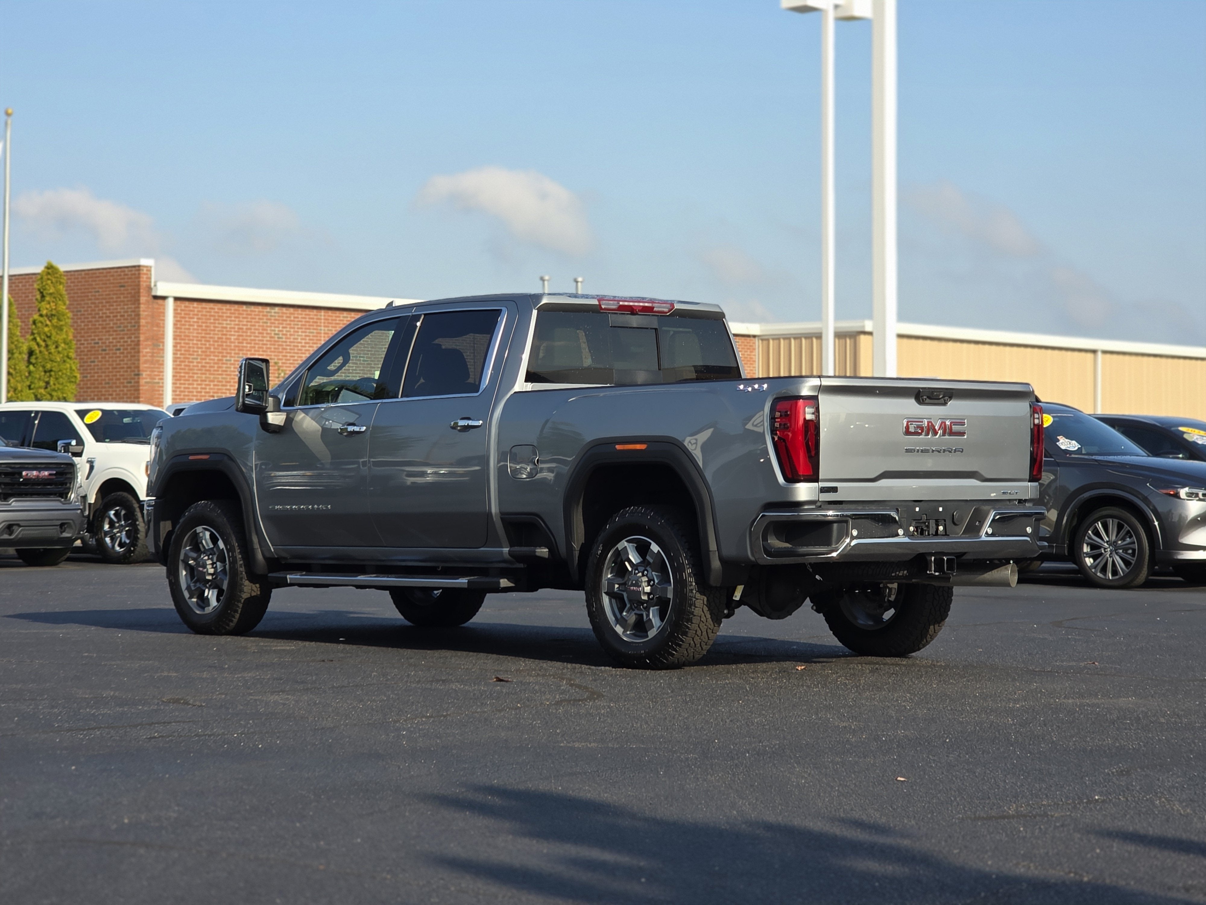 2026 GMC Sierra 2500 HD SLT