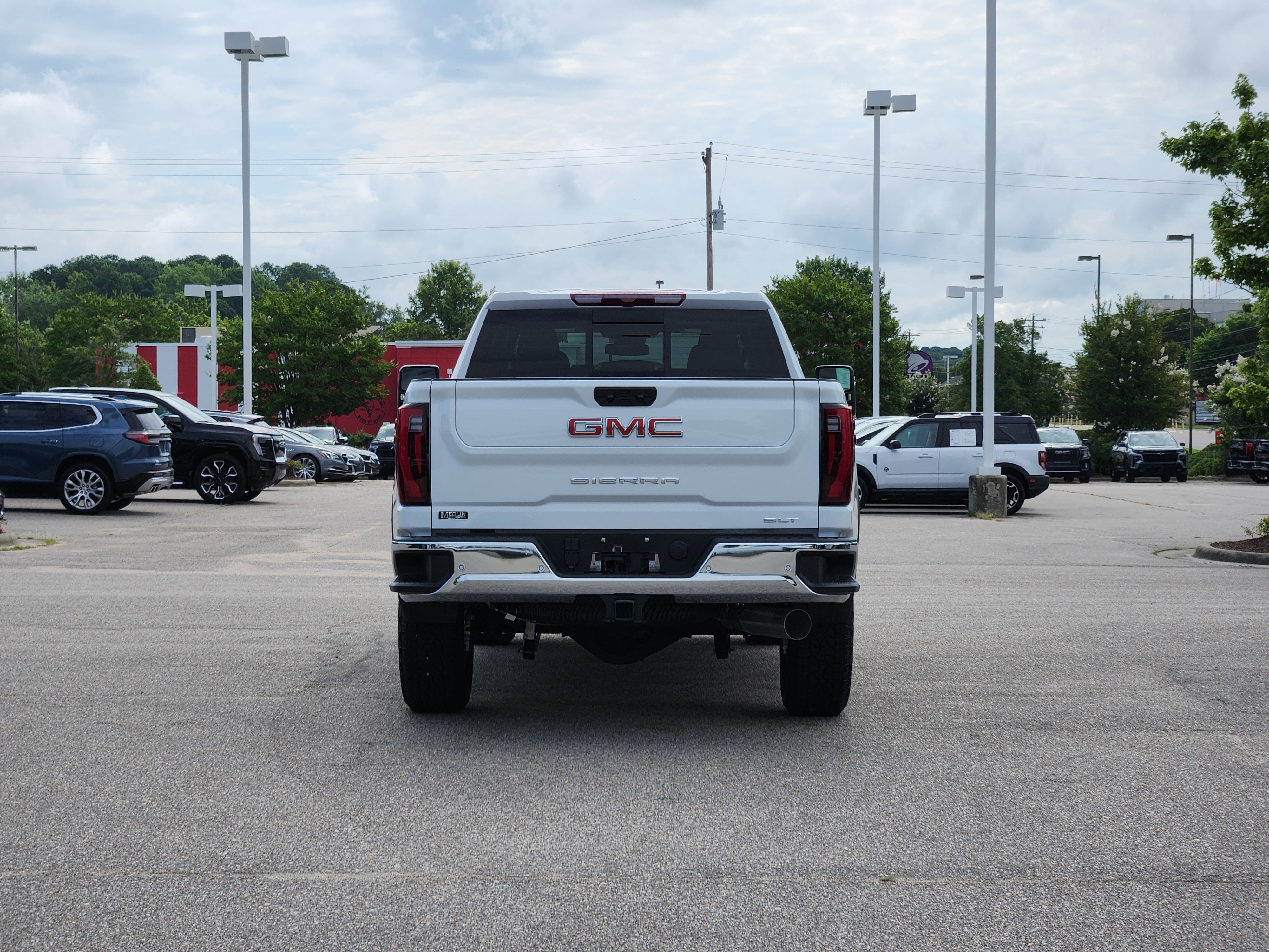 2025 GMC Sierra 2500 HD SLT
