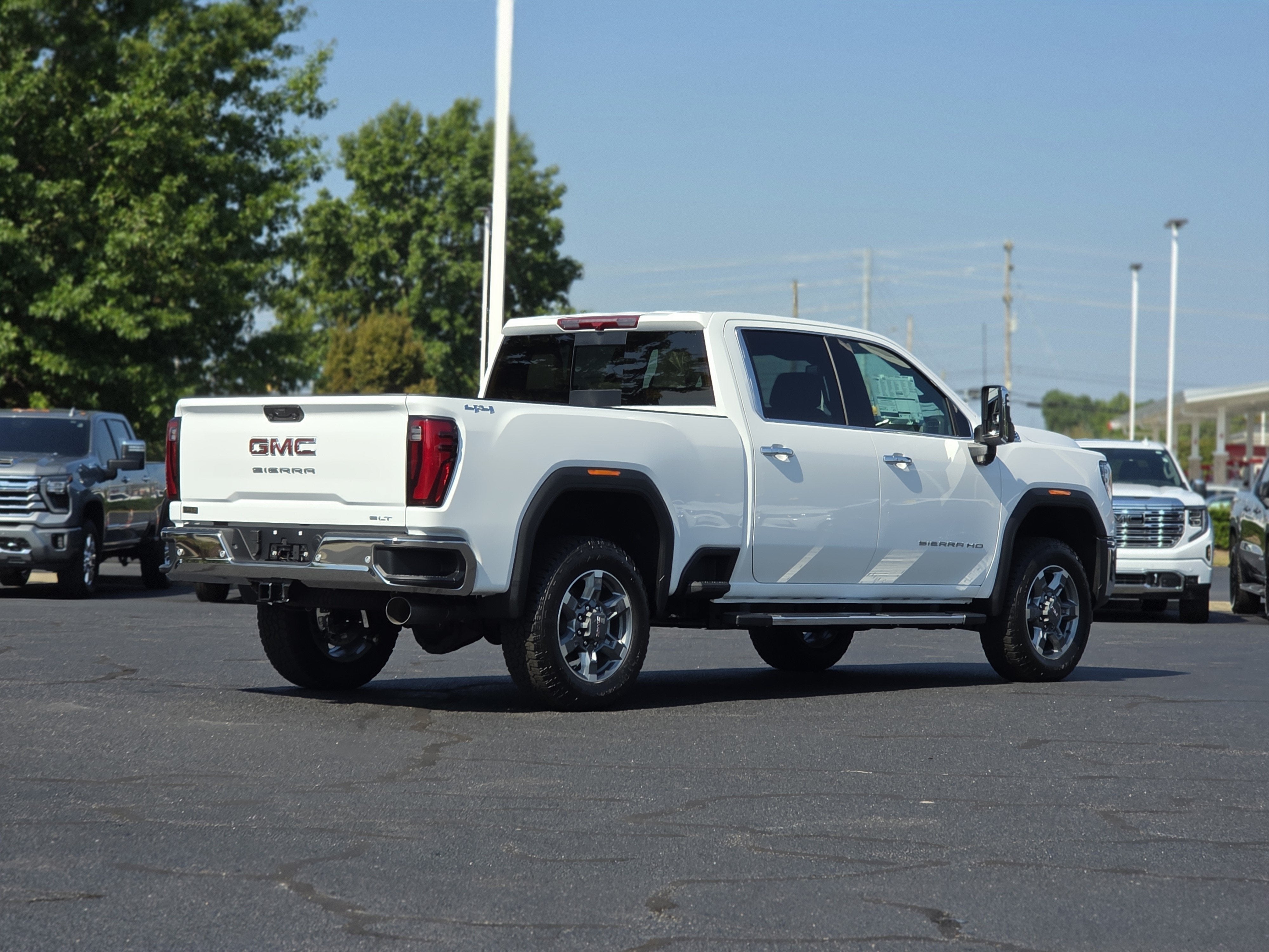 2026 GMC Sierra 2500 HD SLT