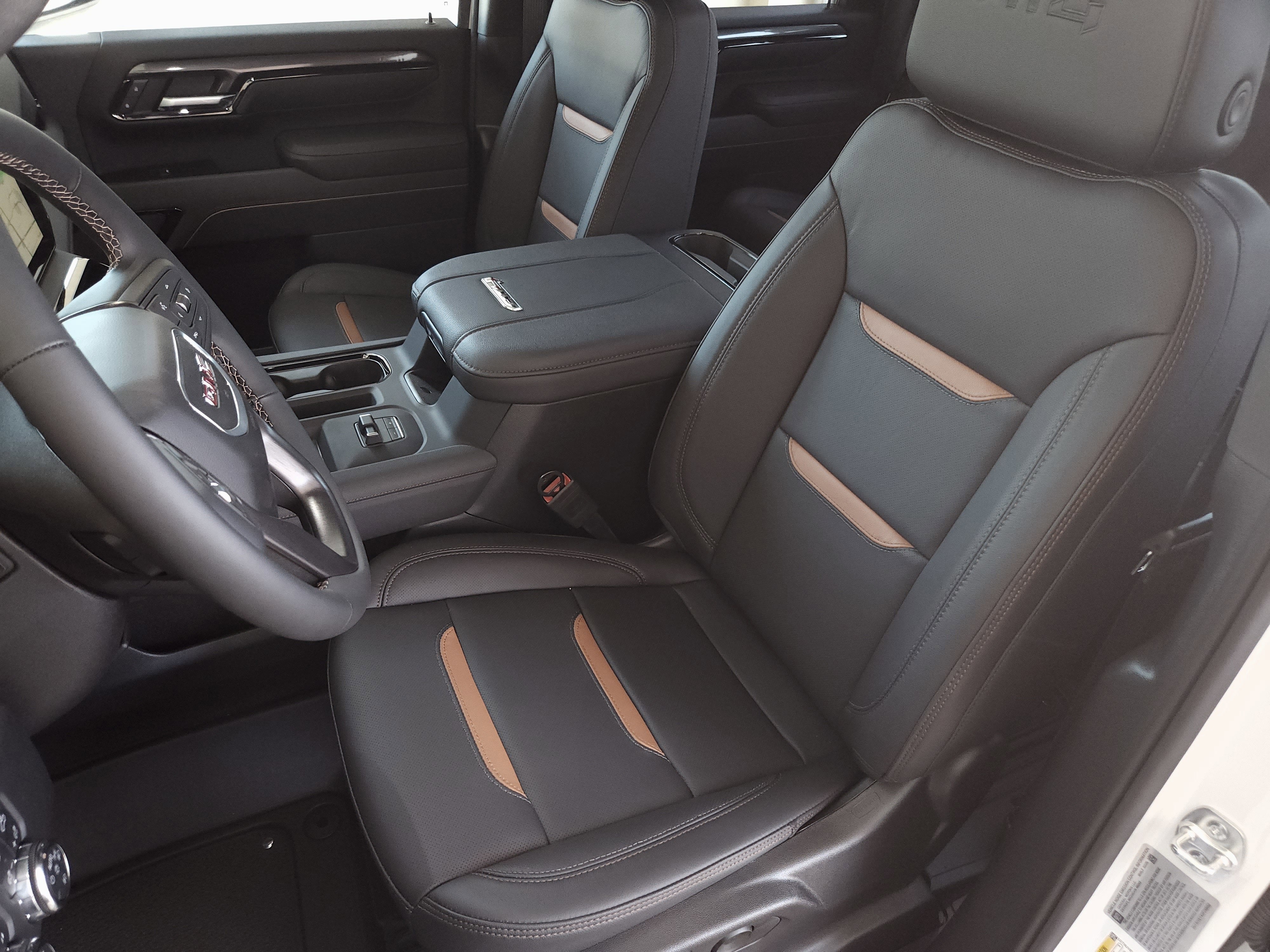 2025 GMC Sierra 3500 HD AT4