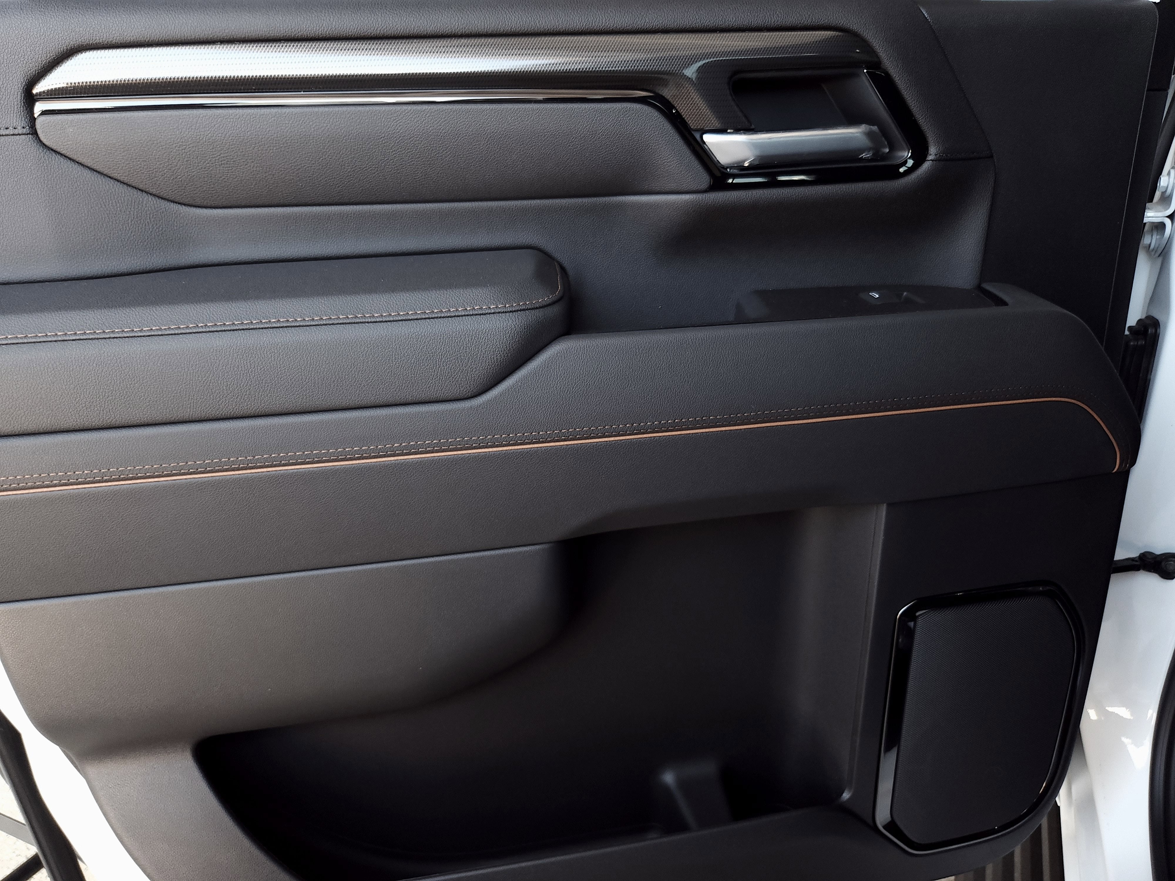 2025 GMC Sierra 3500 HD AT4