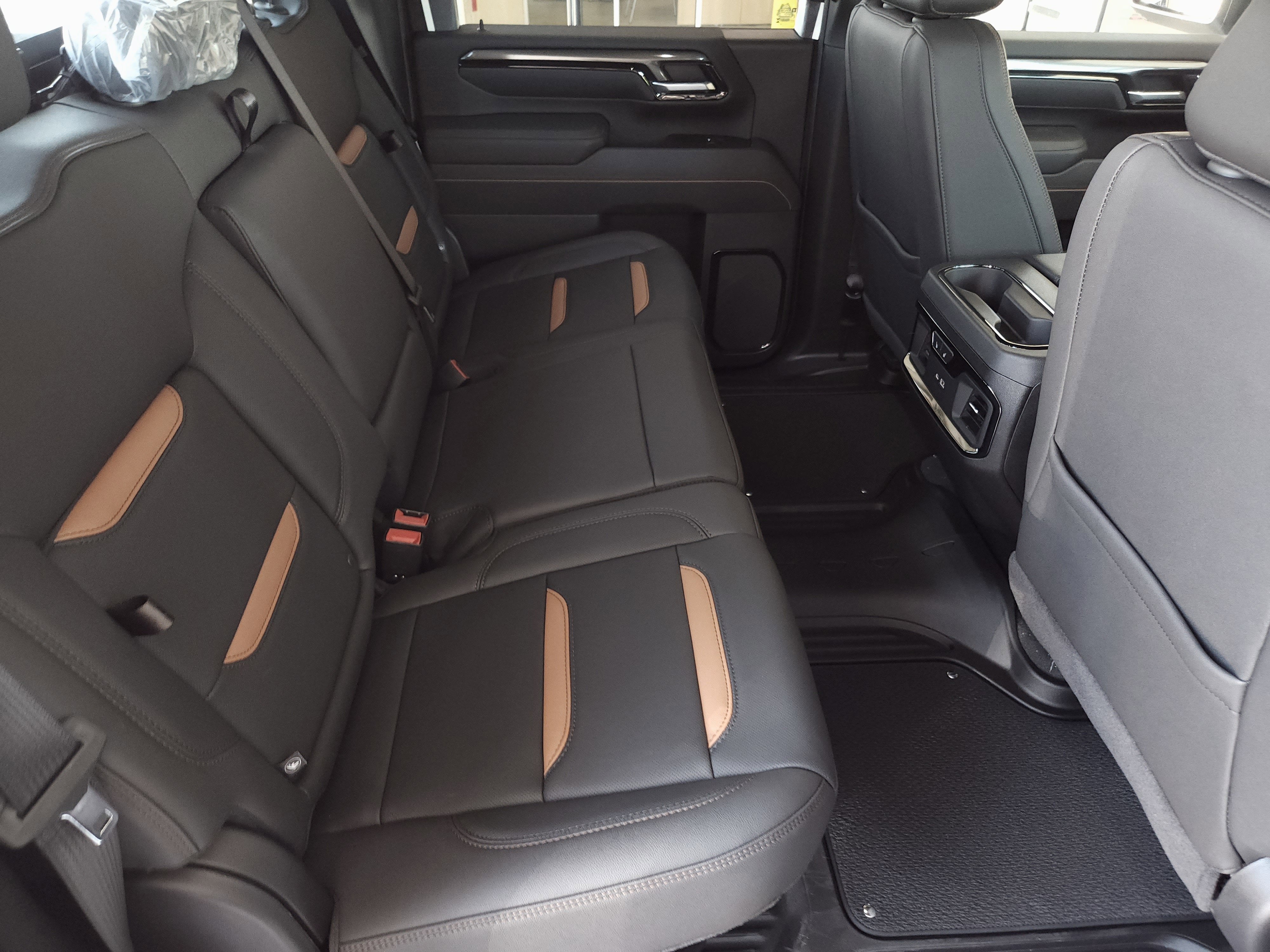 2025 GMC Sierra 3500 HD AT4