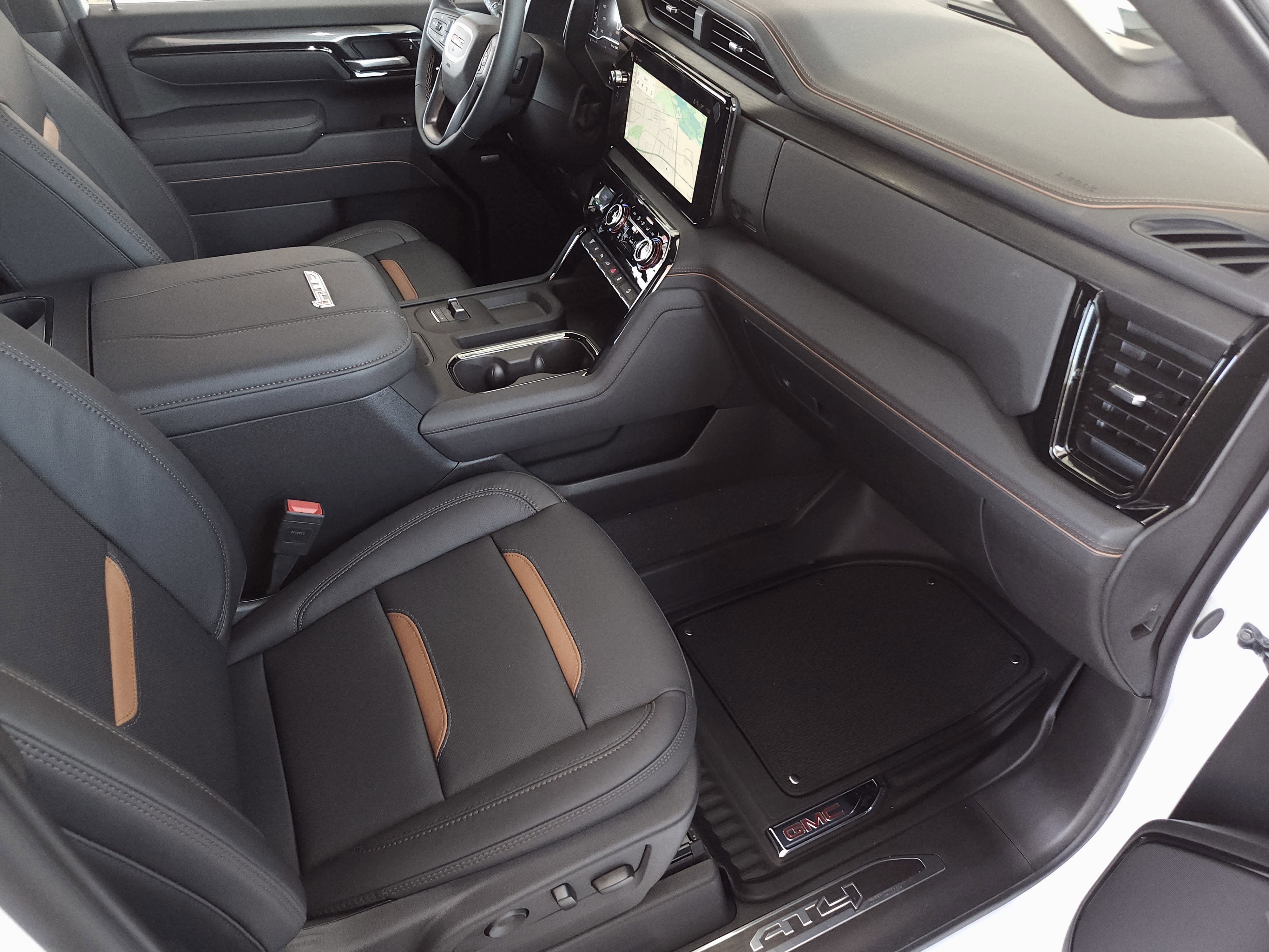 2025 GMC Sierra 3500 HD AT4