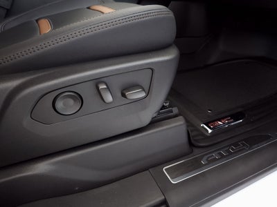 2025 GMC Sierra 3500 HD AT4