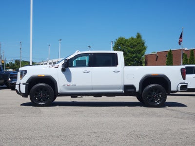 2025 GMC Sierra 3500 HD AT4