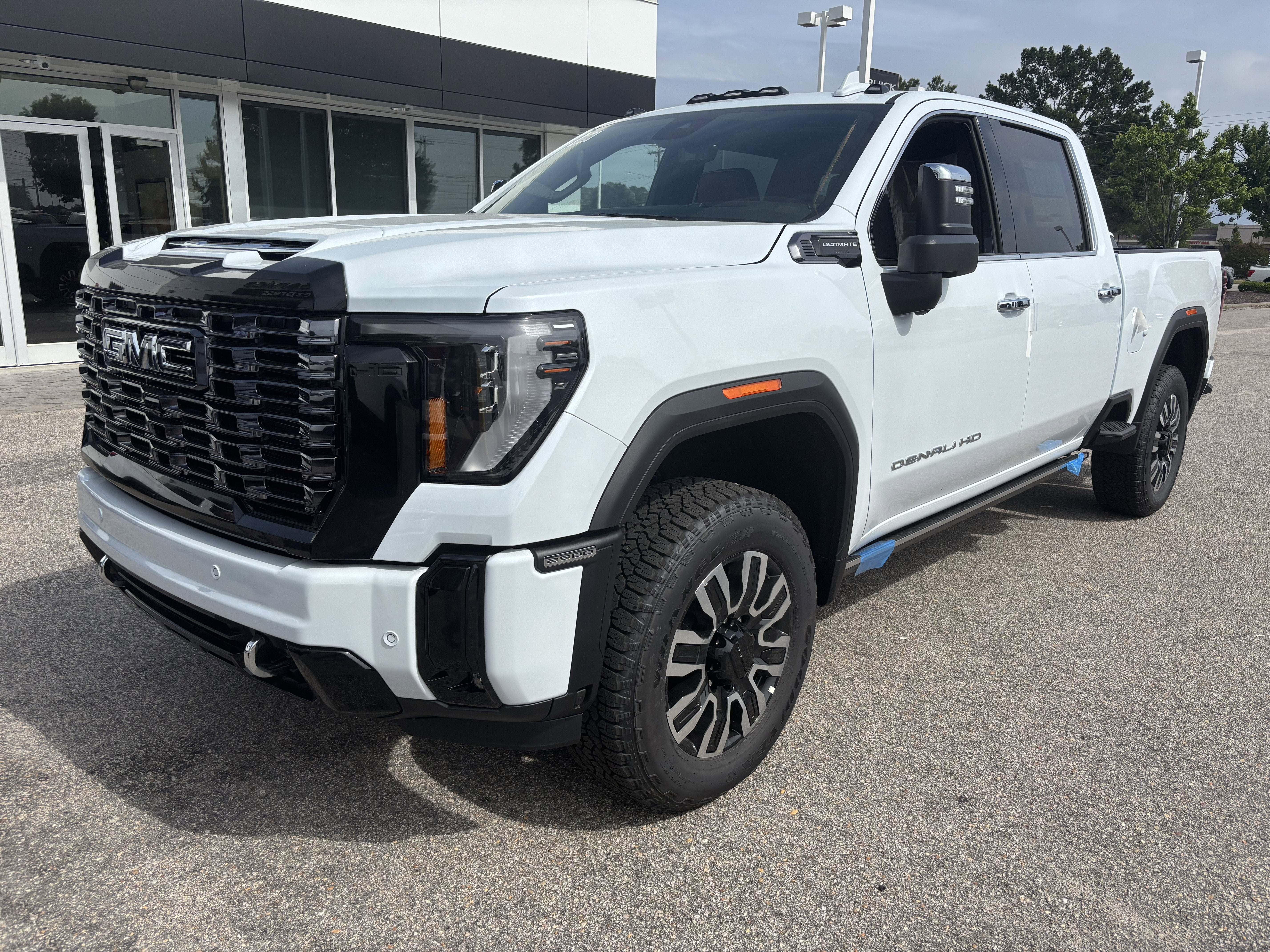 2026 GMC Sierra 2500 HD Denali Ultimate