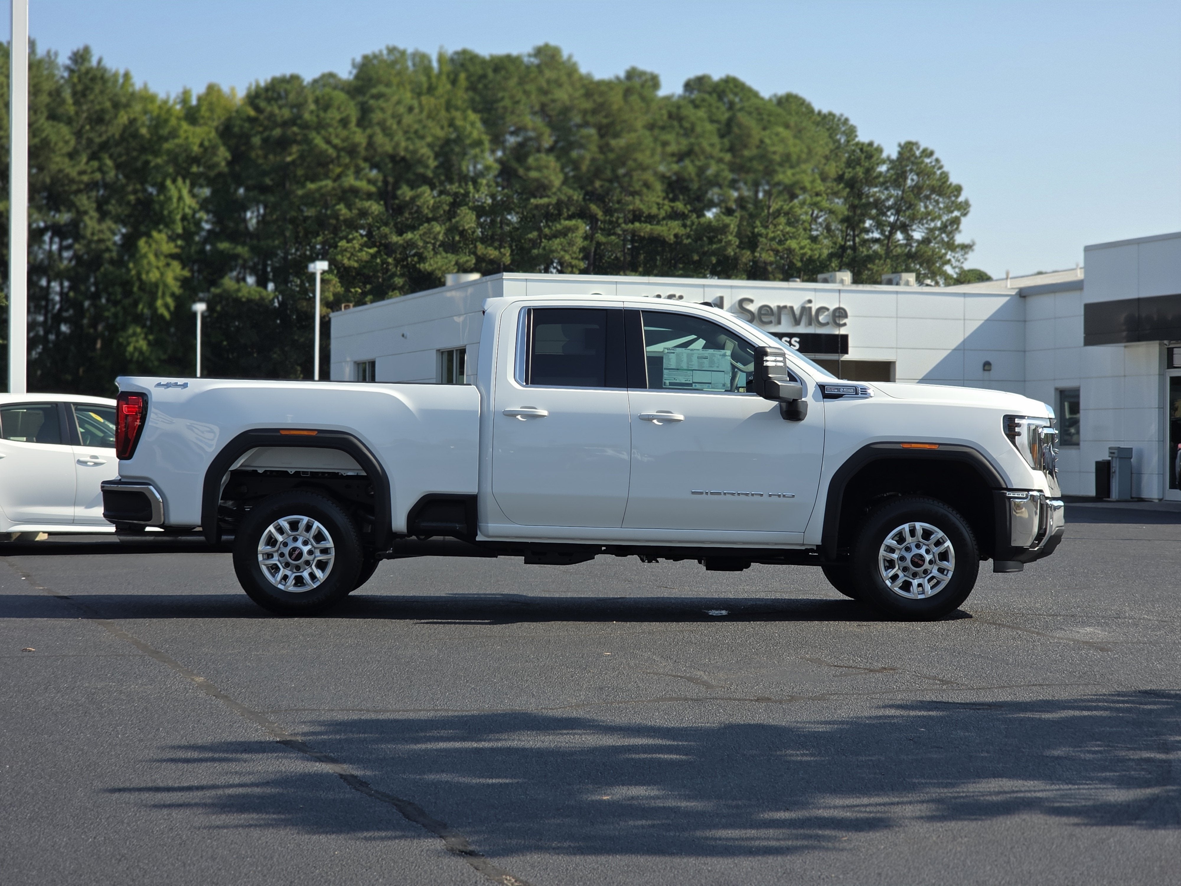 2026 GMC Sierra 2500 HD SLE
