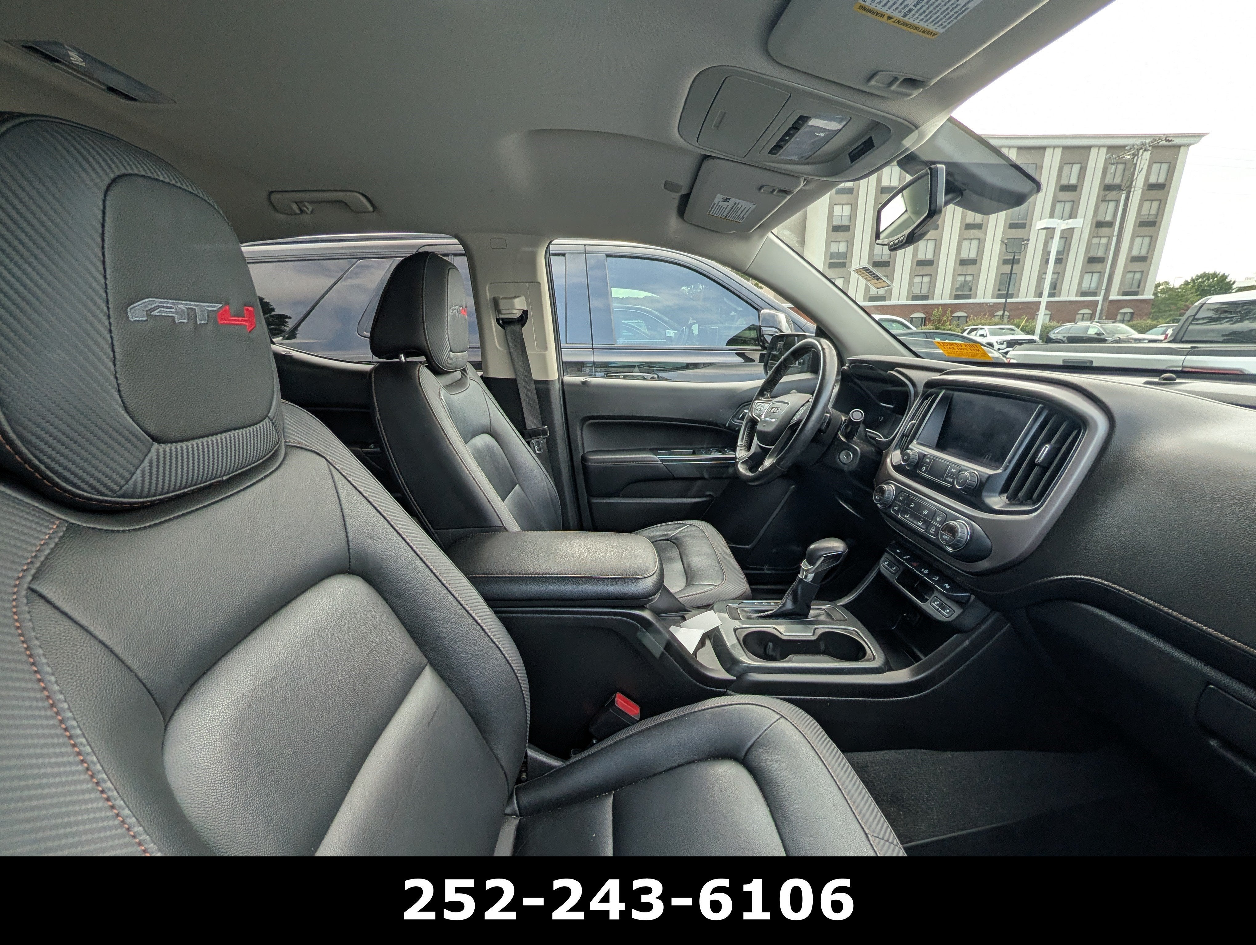 2022 GMC Canyon AT4 - Leather