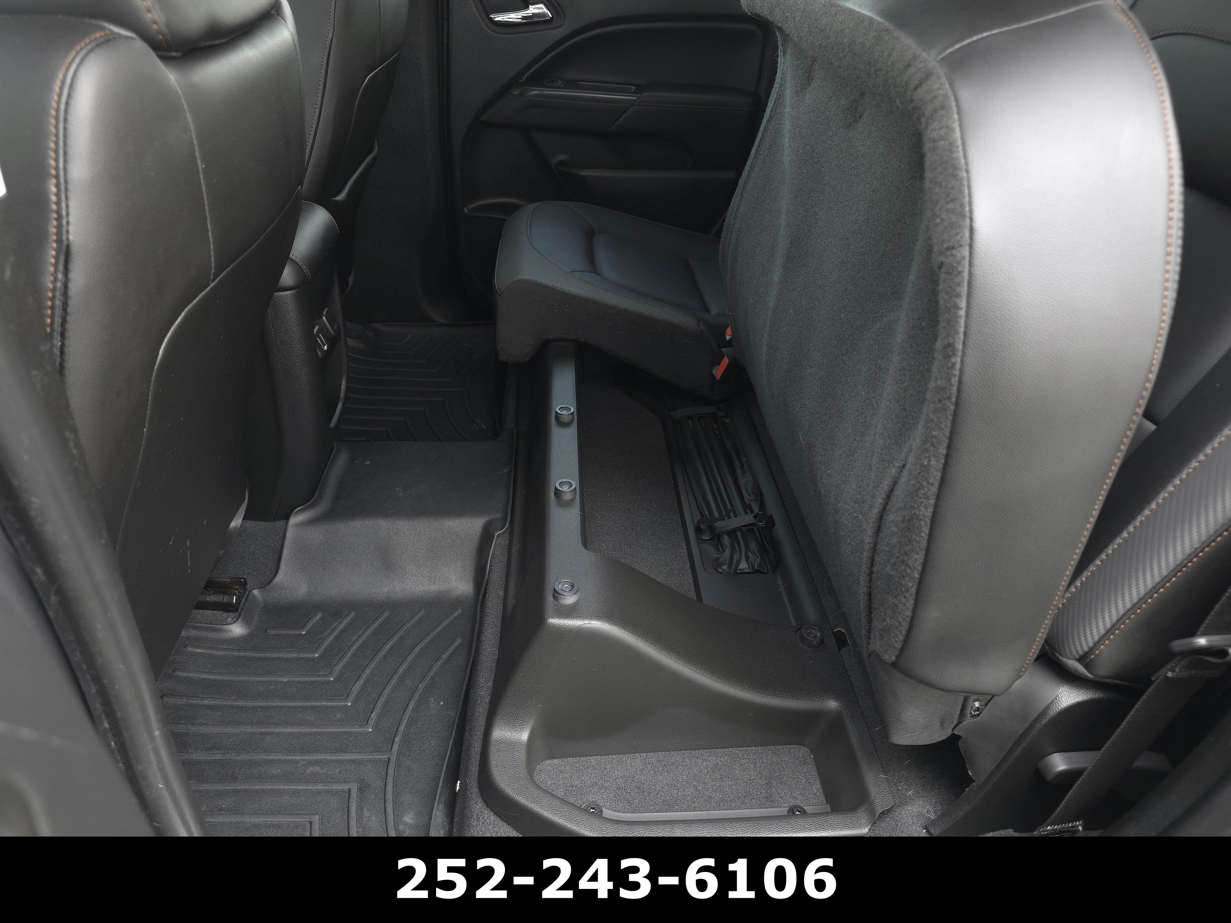 2022 GMC Canyon AT4 - Leather